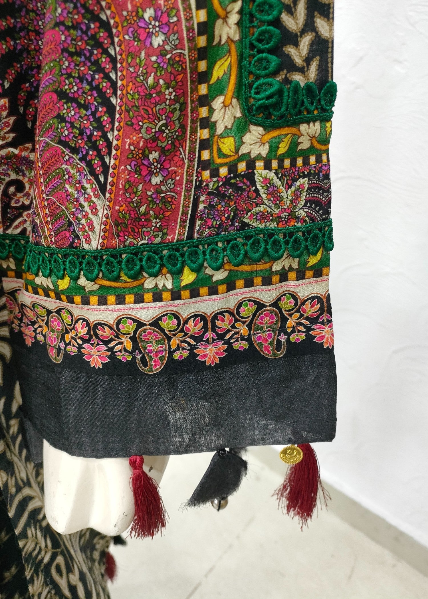 Maria B M.Prints 12B V1 25 Women 3pcs