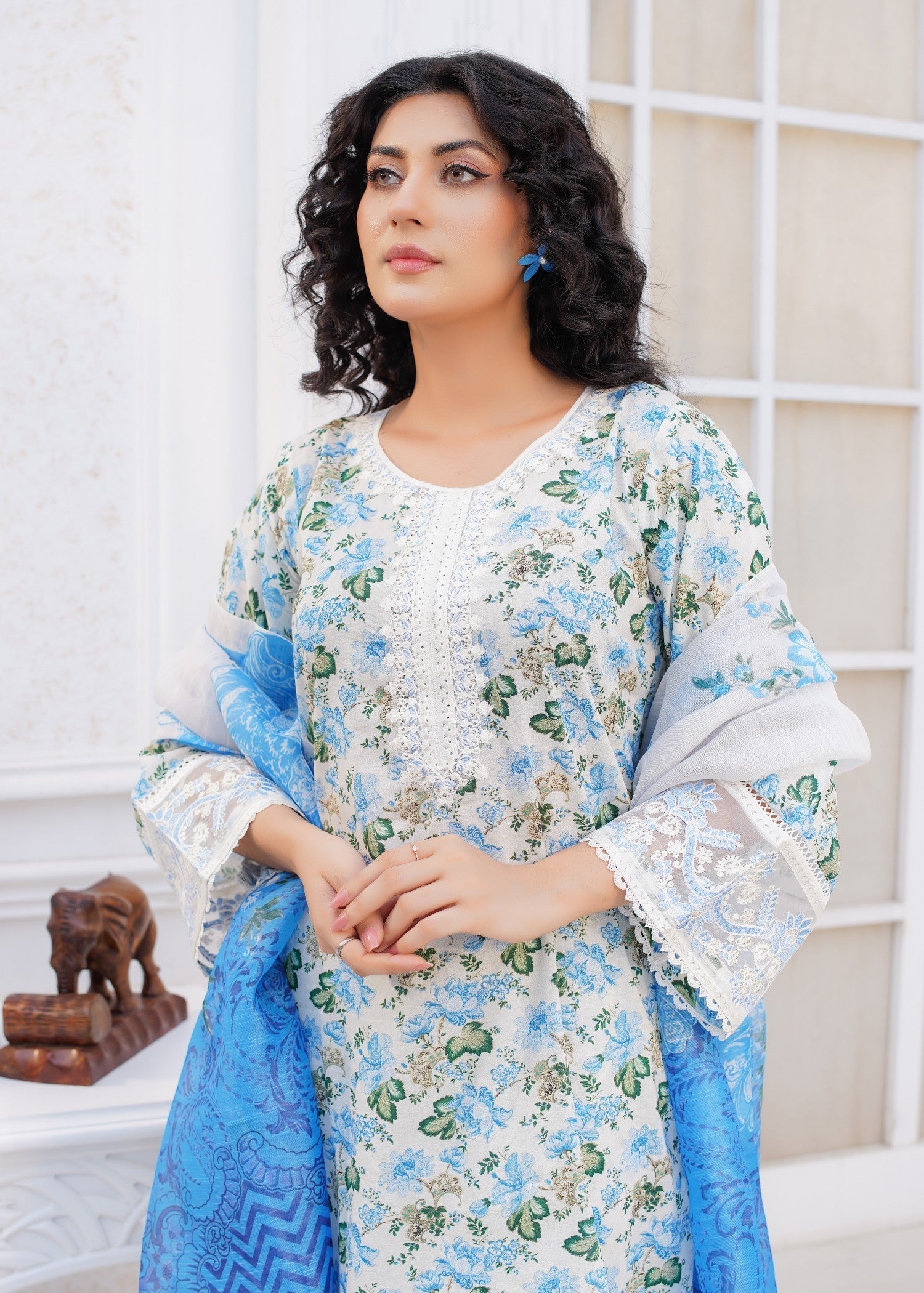 Safdar Embroidery Printed Pure Lawn Embroidered 18 Women 3pcs