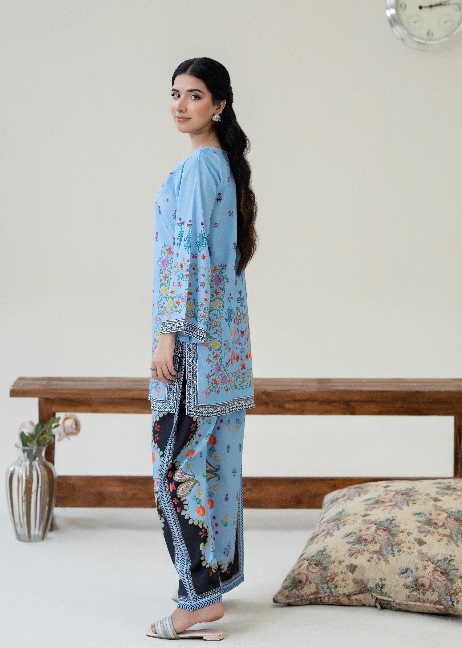 WearCuckoos Liorae Women 2pcs