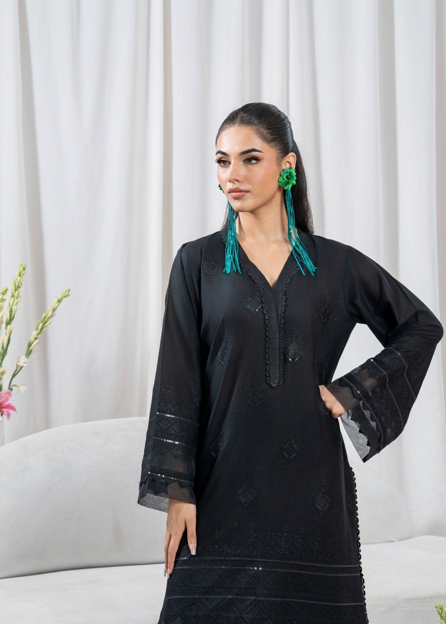 Zoya&Zafar Monochrome Women 2pcs