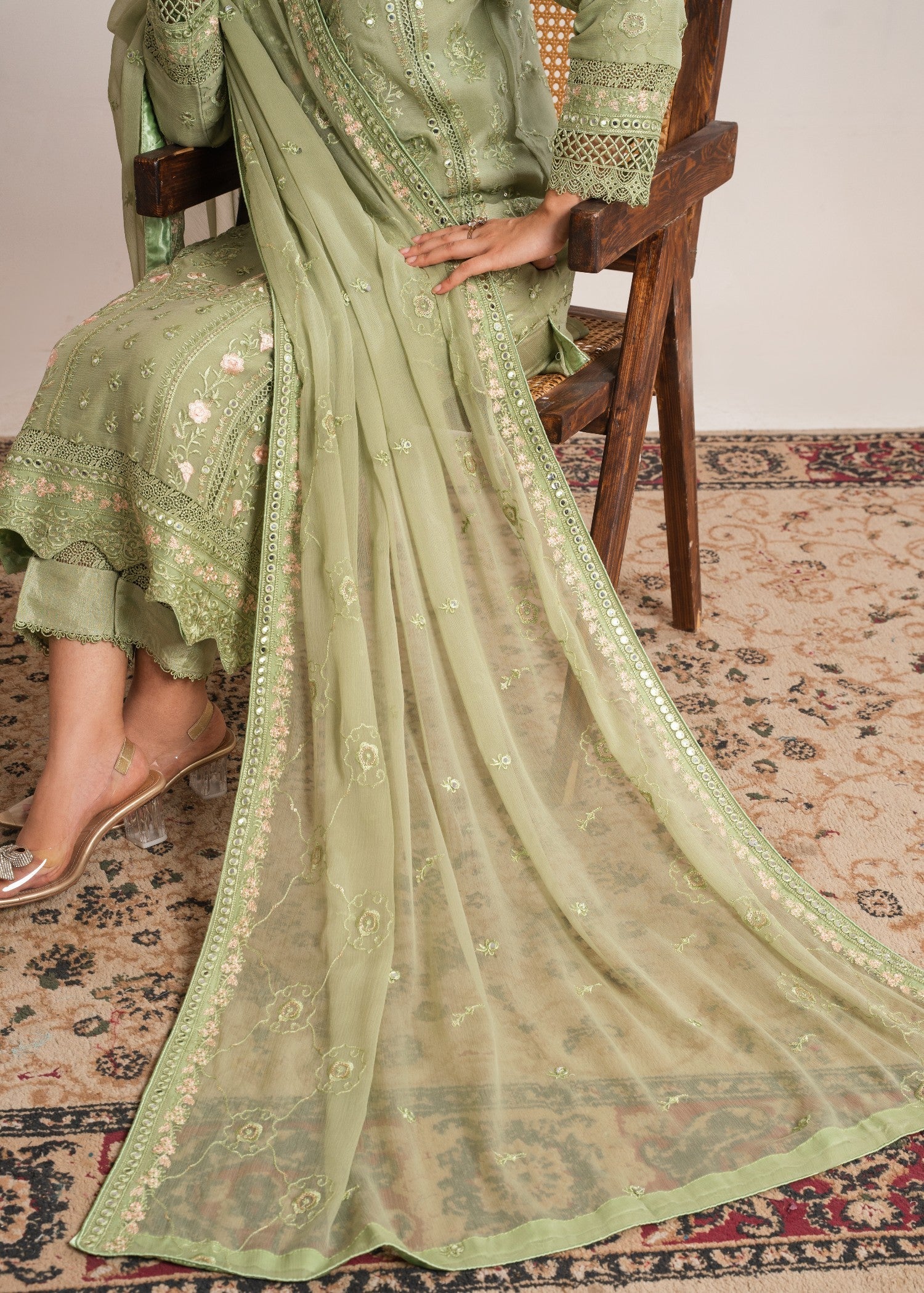 Kaamdar By Nofl Farooq Zarmina a symbol of Grace Women 4pcs