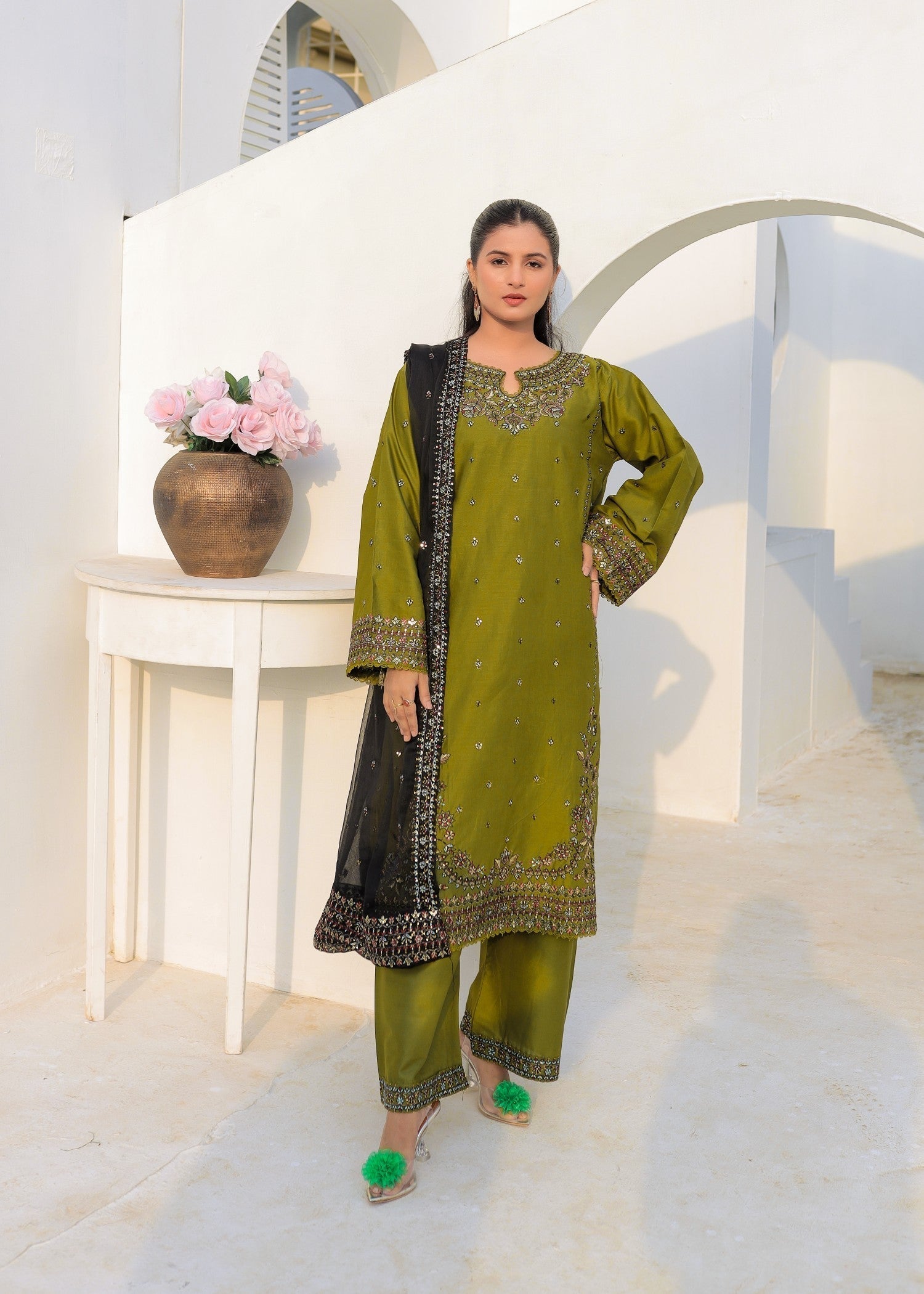 Shehroz Fashion RANG E JAHAN LAWN EMBROIDERY SUIT Women 3pcs