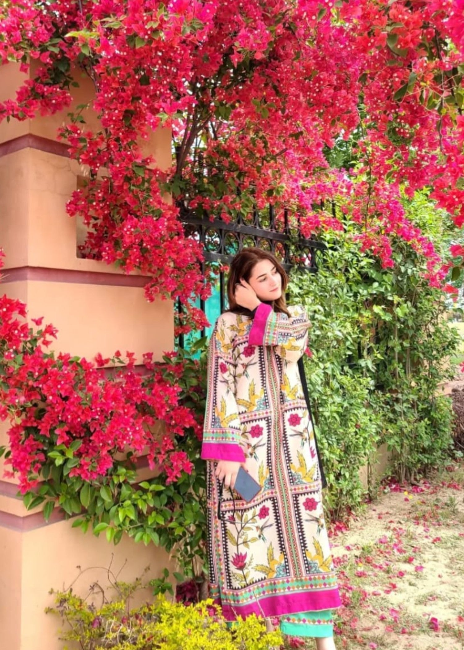 Kala Jora CHINAR Women 2pcs