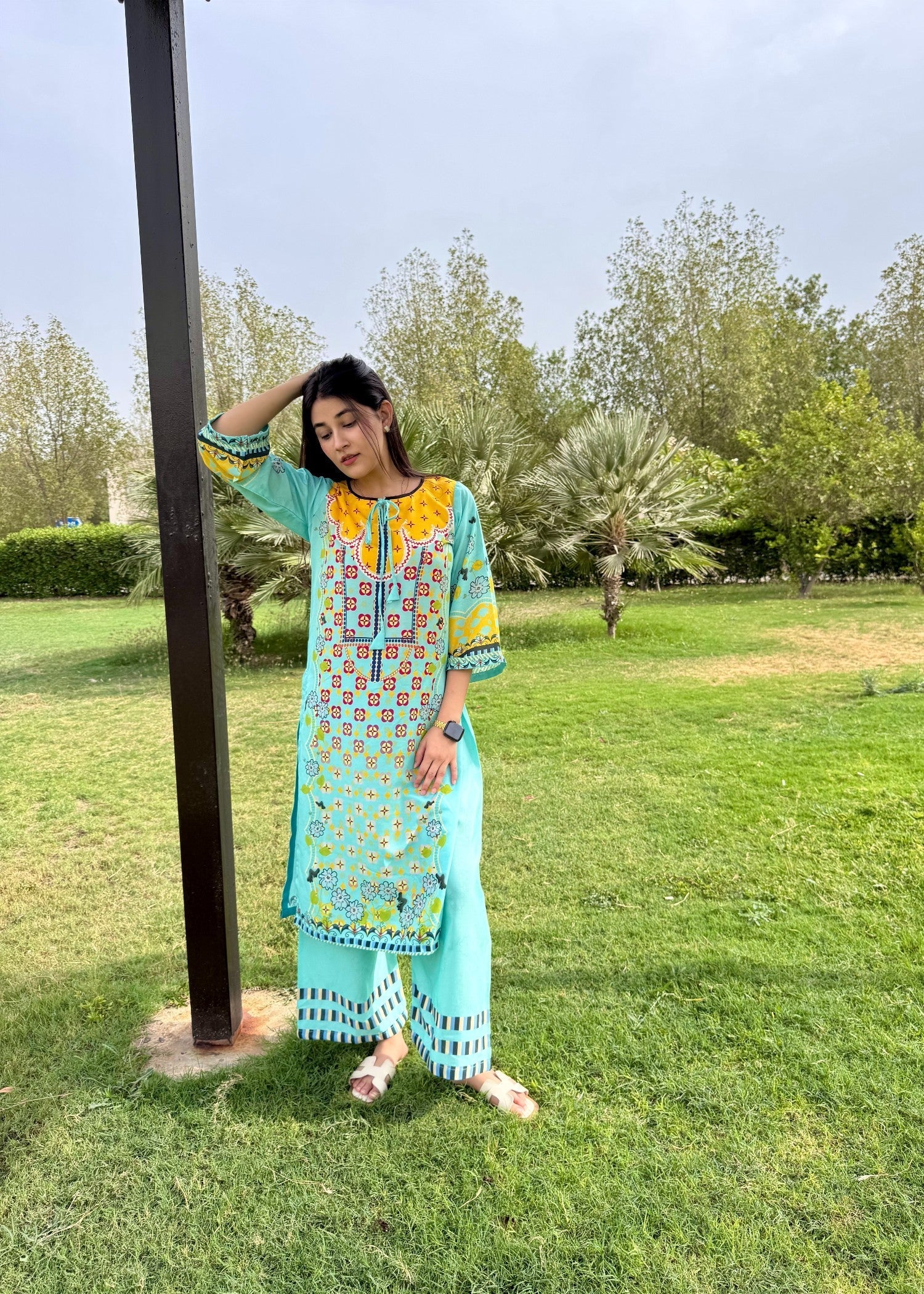 Preetpret Shiza Women 2pcs