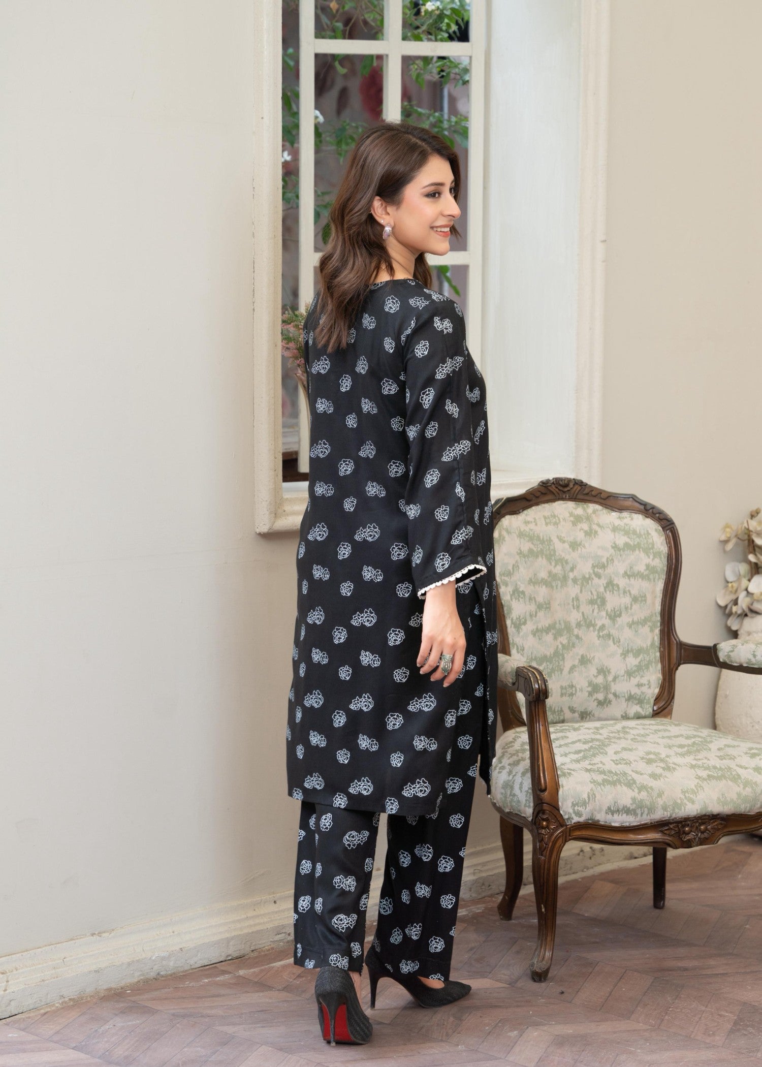 B.K Clothings Shadow Bloom Women 2pcs