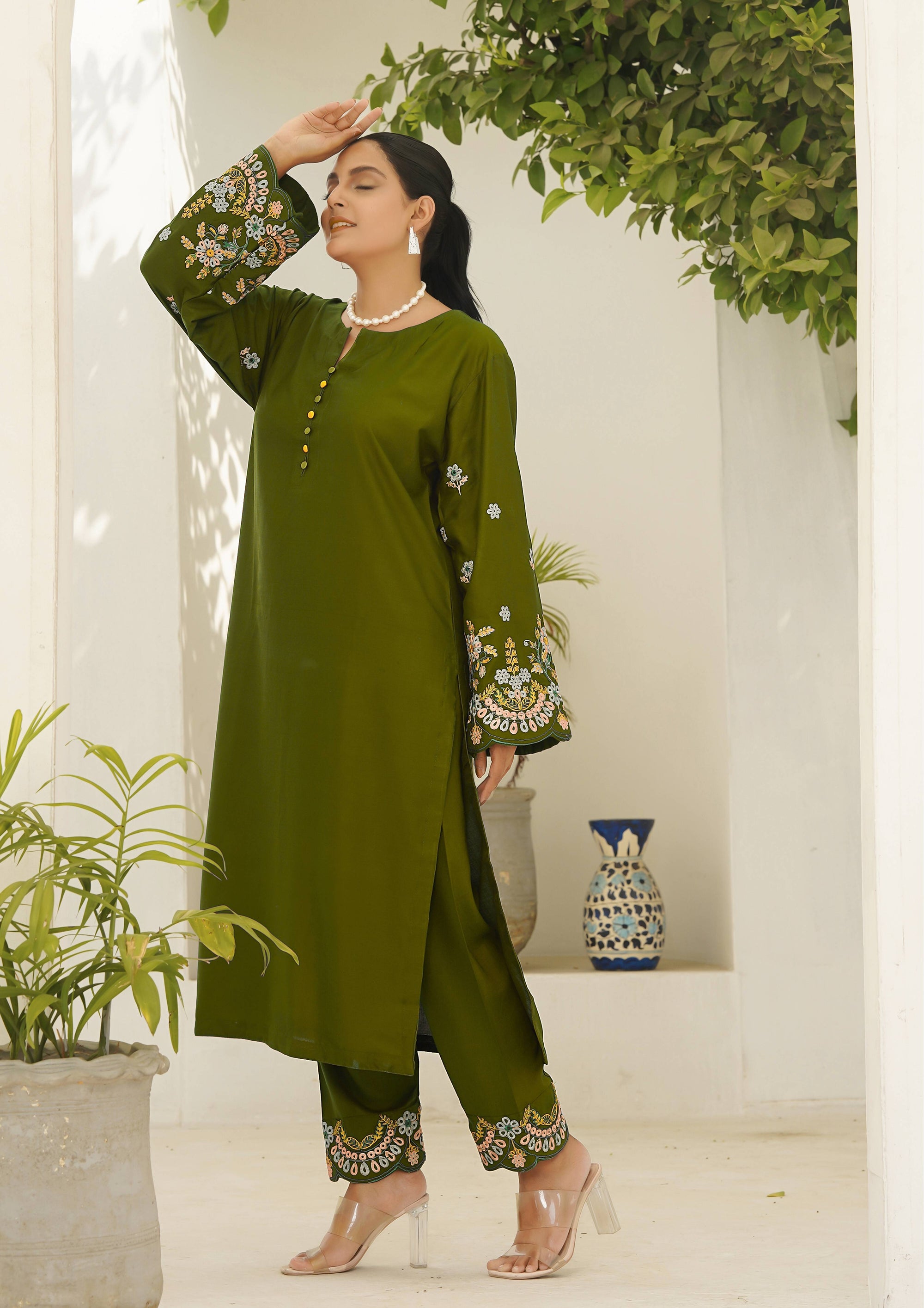 Hamna Kalim HUMA green Women 2pcs