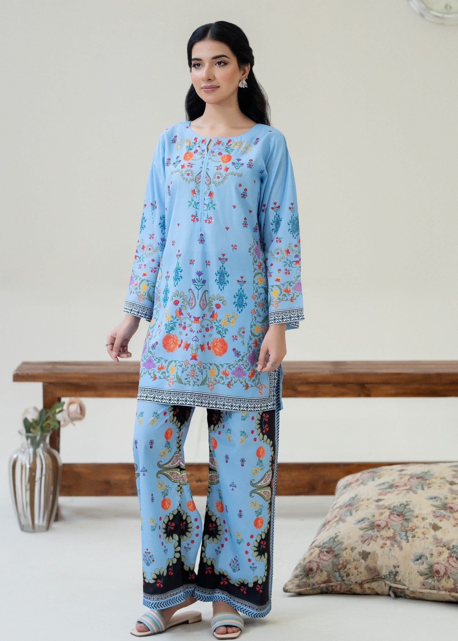 WearCuckoos Liorae Women 2pcs