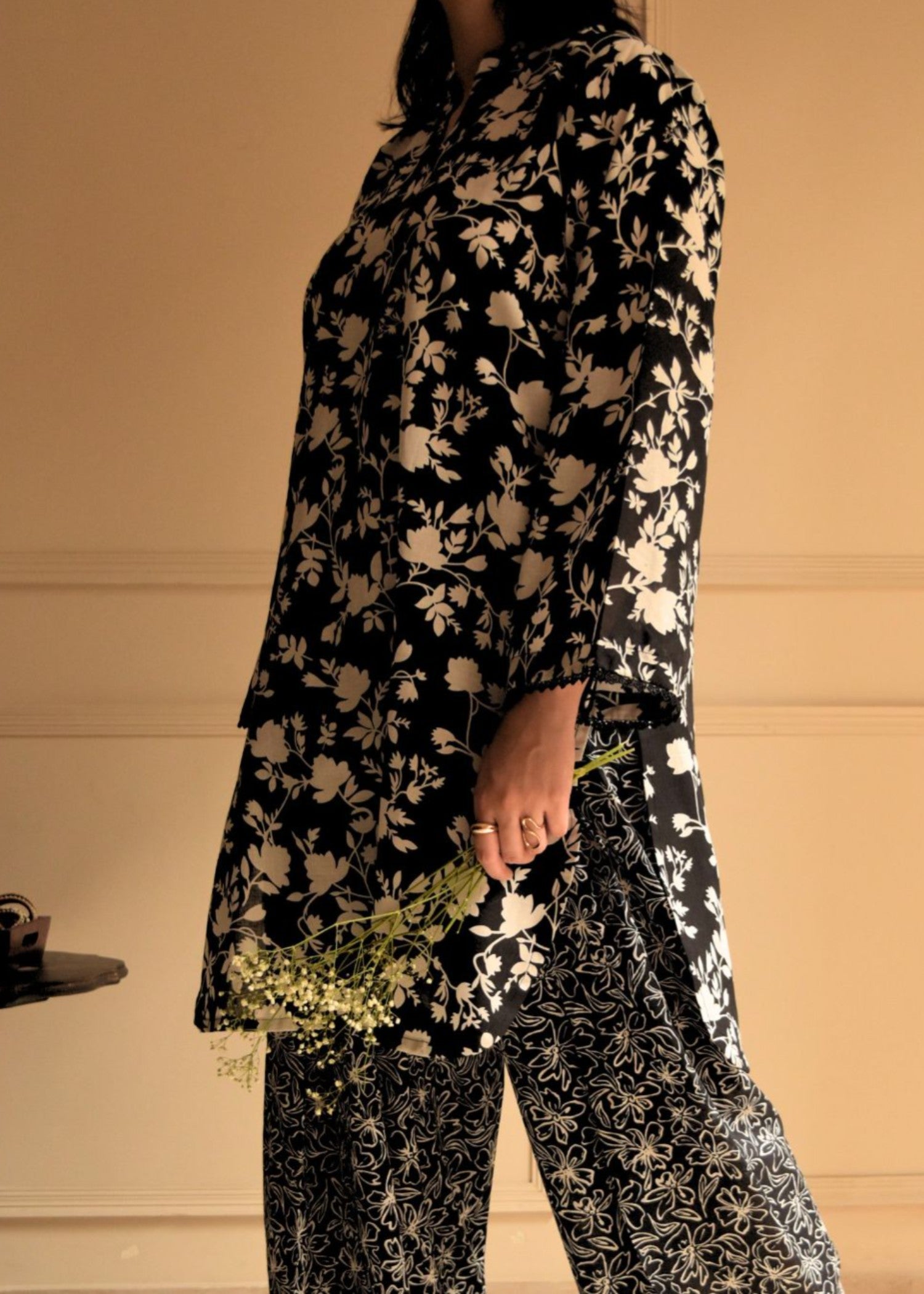 Baposh Farshi Shalwar Kameez Women 2pcs