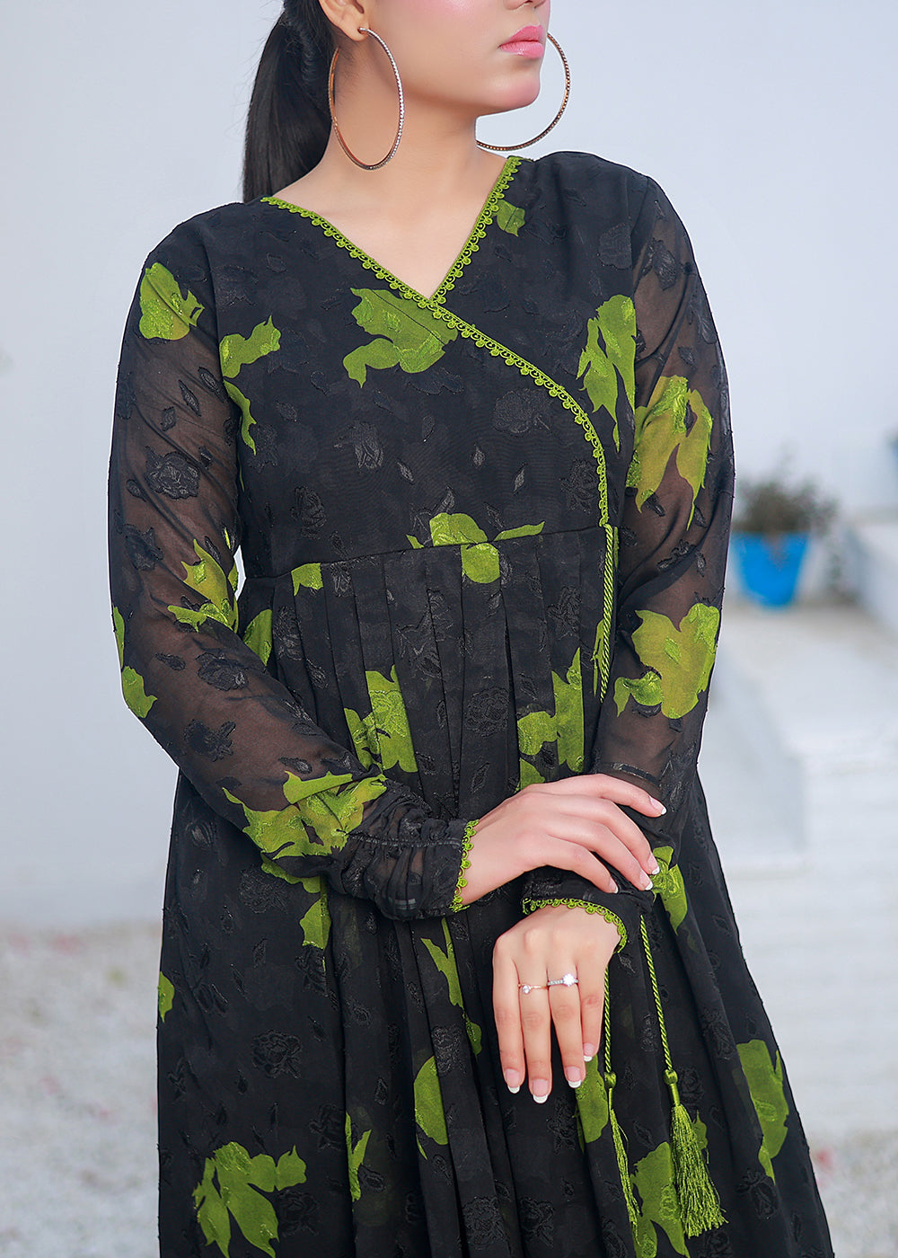 Green Printed black and maxi Women 1pcs