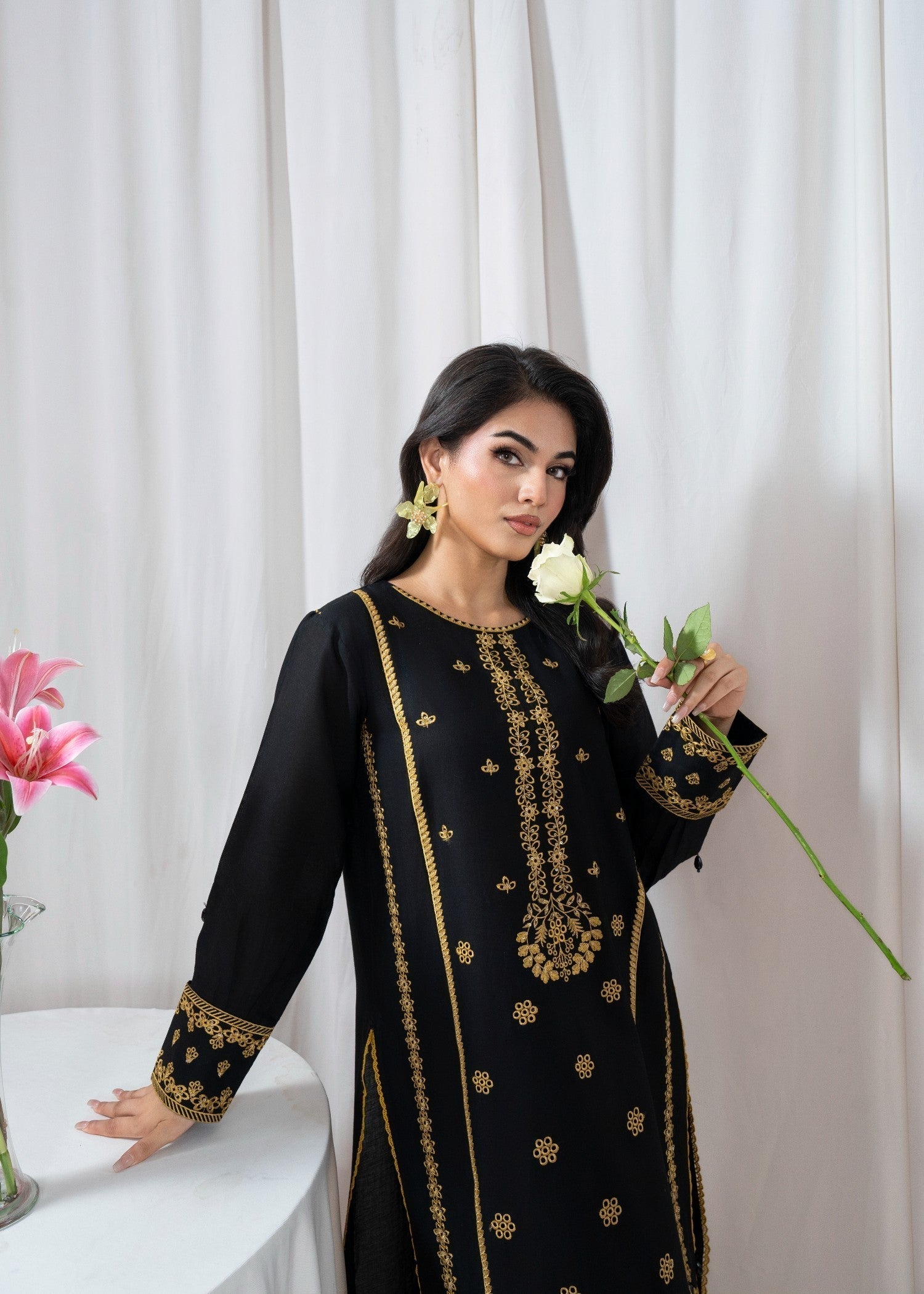 Zoya&Zafar Mohagni Pret Women 2pcs