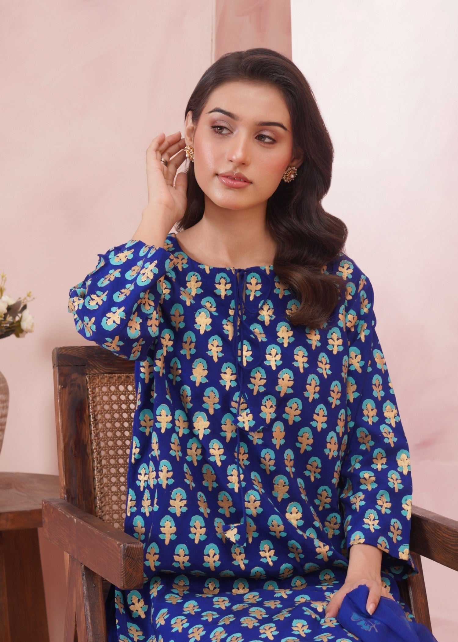 Zeeniya Officials Blue bell Women 2pcs