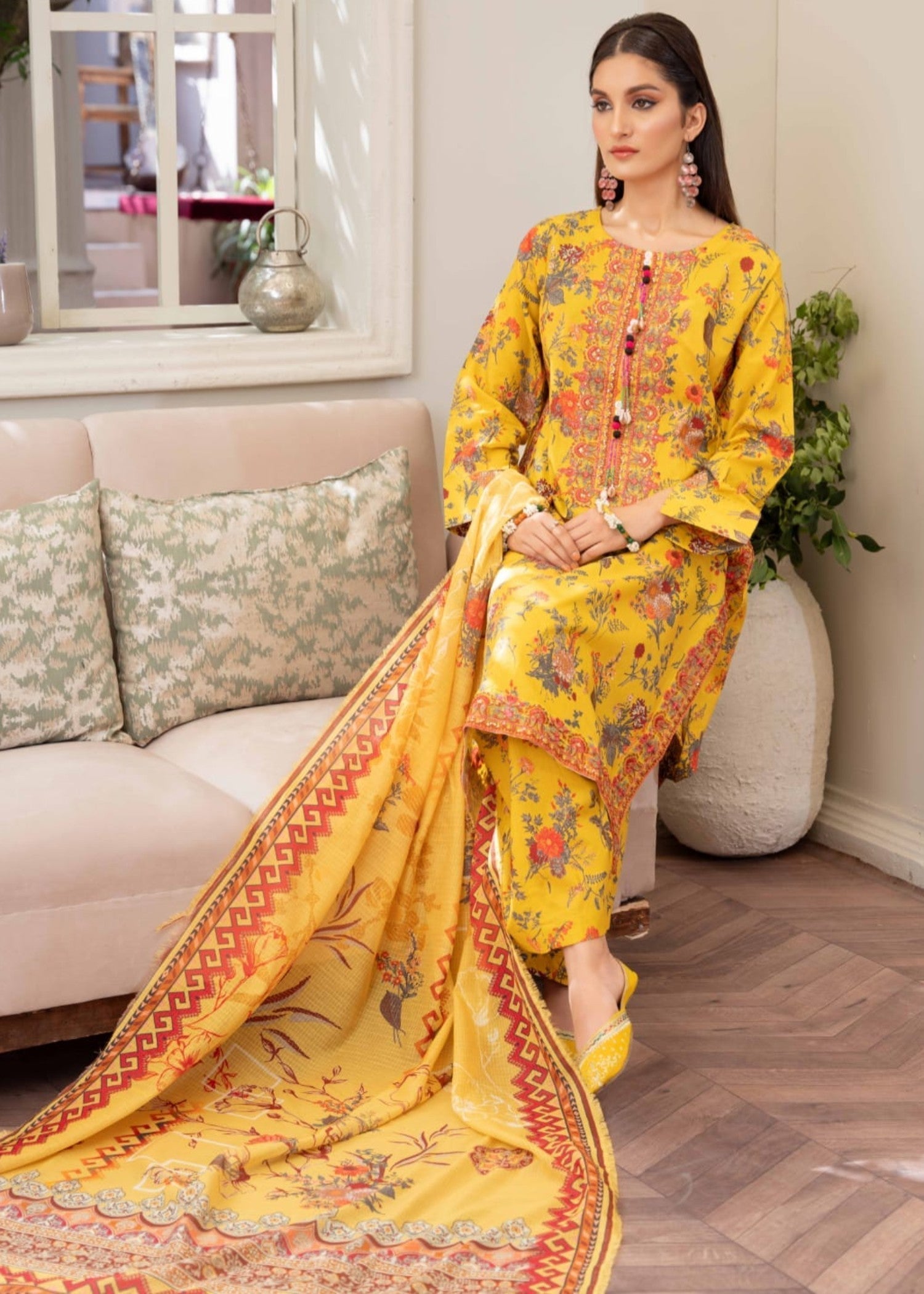 Gul Fashion Embroidered Lawn Kurta Set 05 Women 3pcs