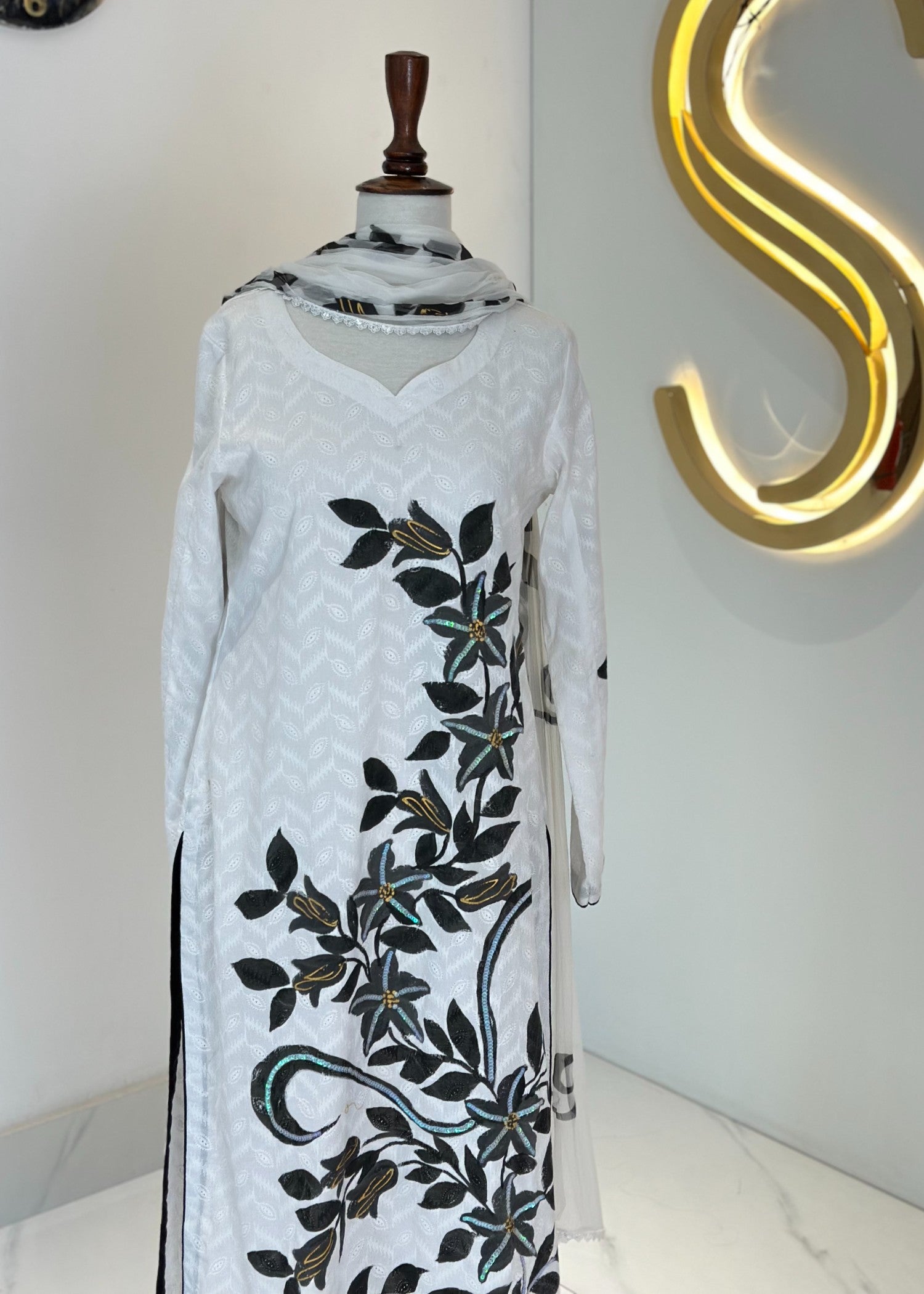 Symas Black Hand Painted Shirt and Dupatta Women 2pcs