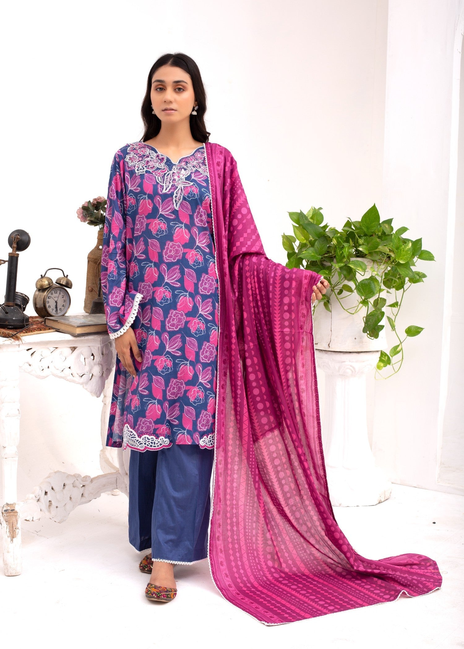 Sundar Stitch LIMEBLUSH | SS 1011 Women 3pcs