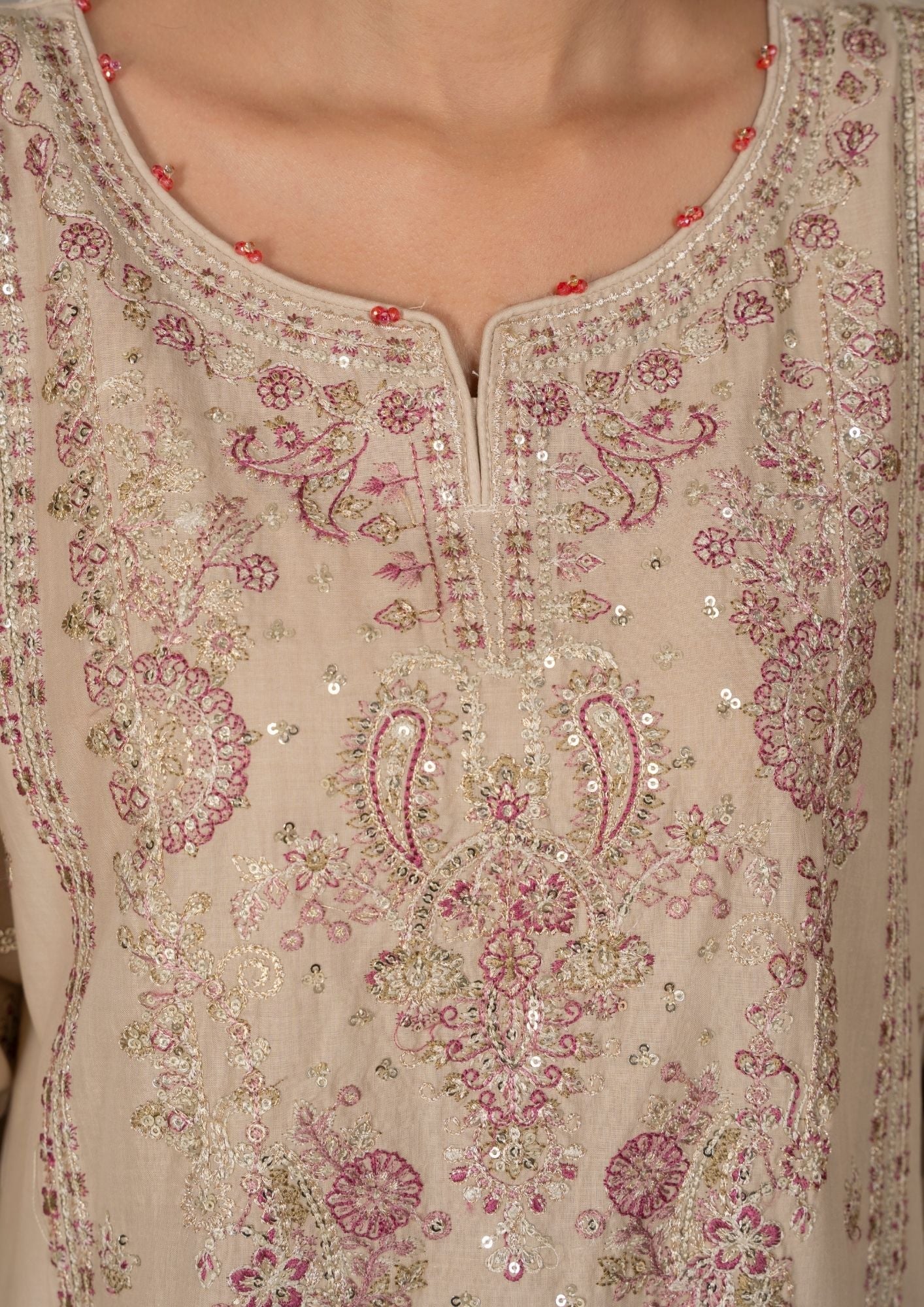 Alfatah Pret Embroidered Lawn ZAUQ S25 0001 Women 3pcs