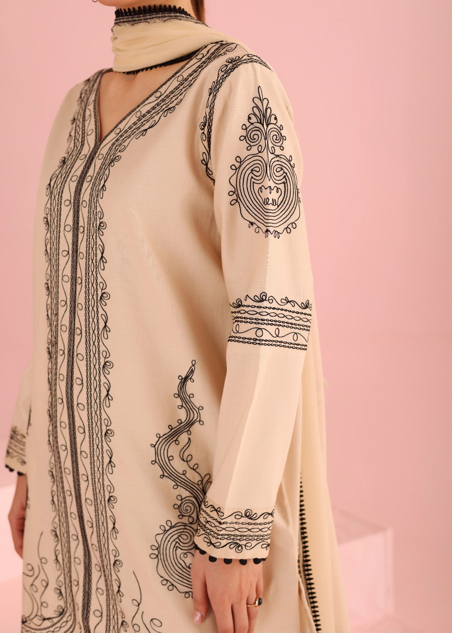 Zainab Musa LUNE Women 2pcs