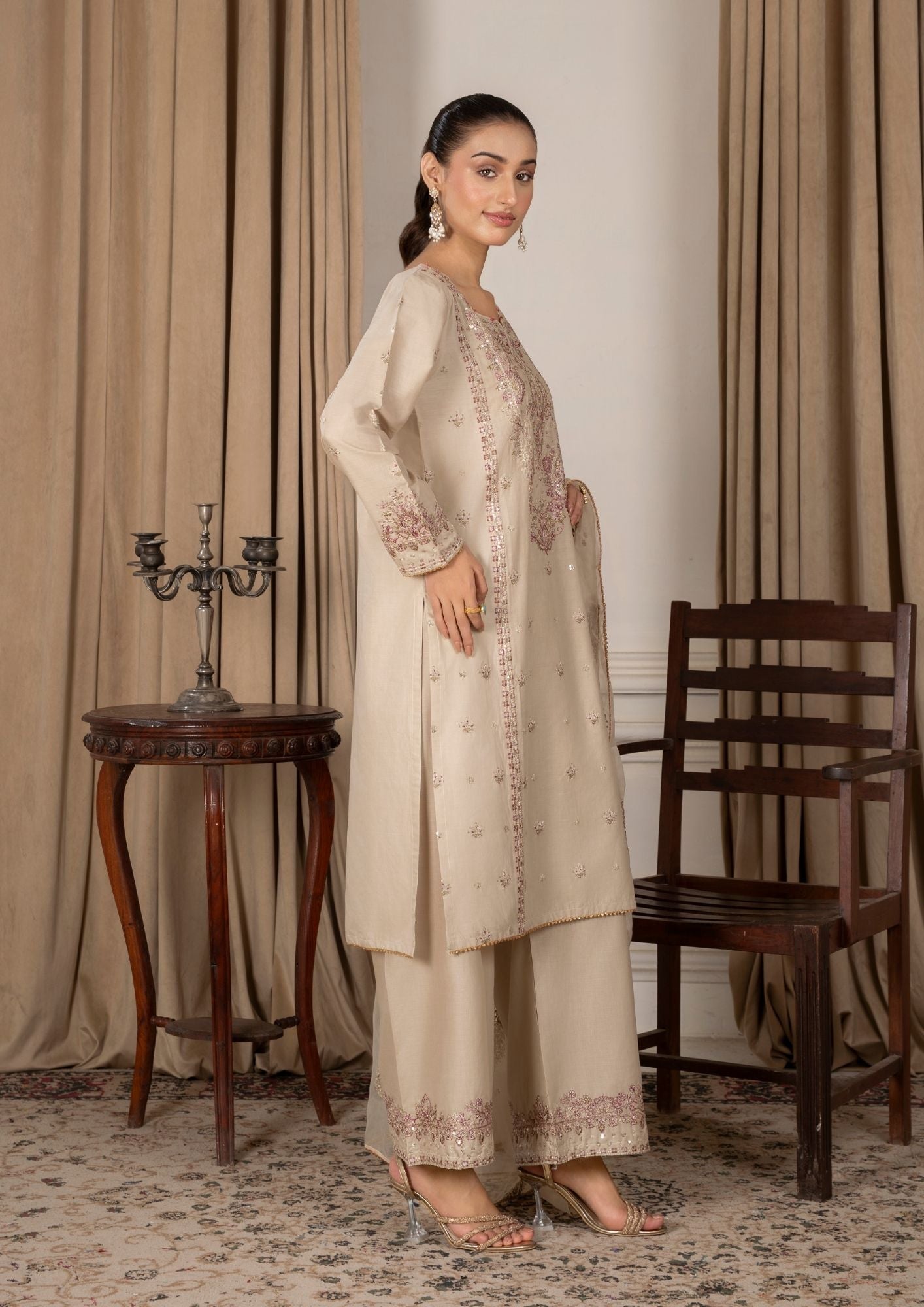 Alfatah Pret Embroidered Lawn ZAUQ S25 0001 Women 3pcs