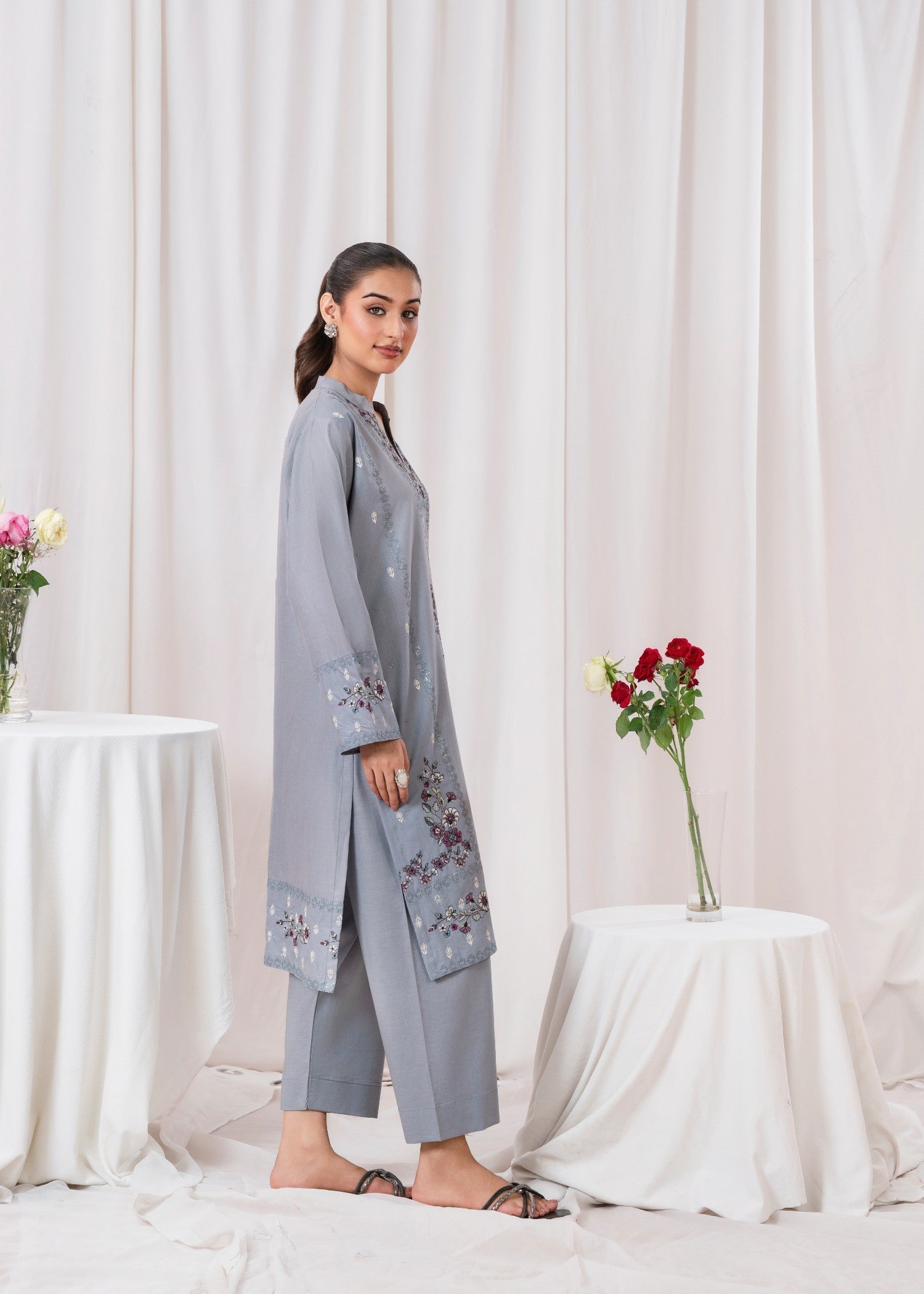 Gulle Eida Kashmiri Women 2pcs