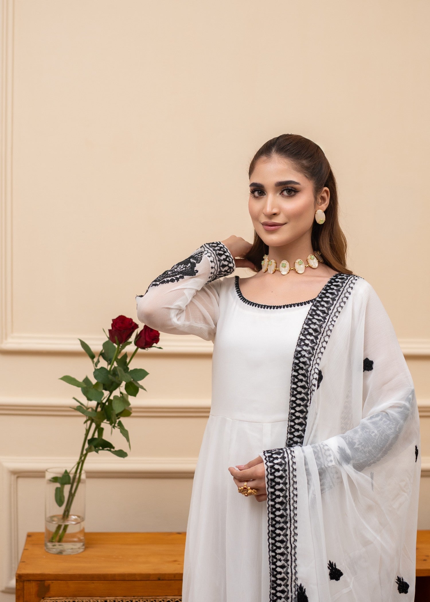 Alyssa WHITE EMBROIDED MAXI ALL951 Women 3pcs