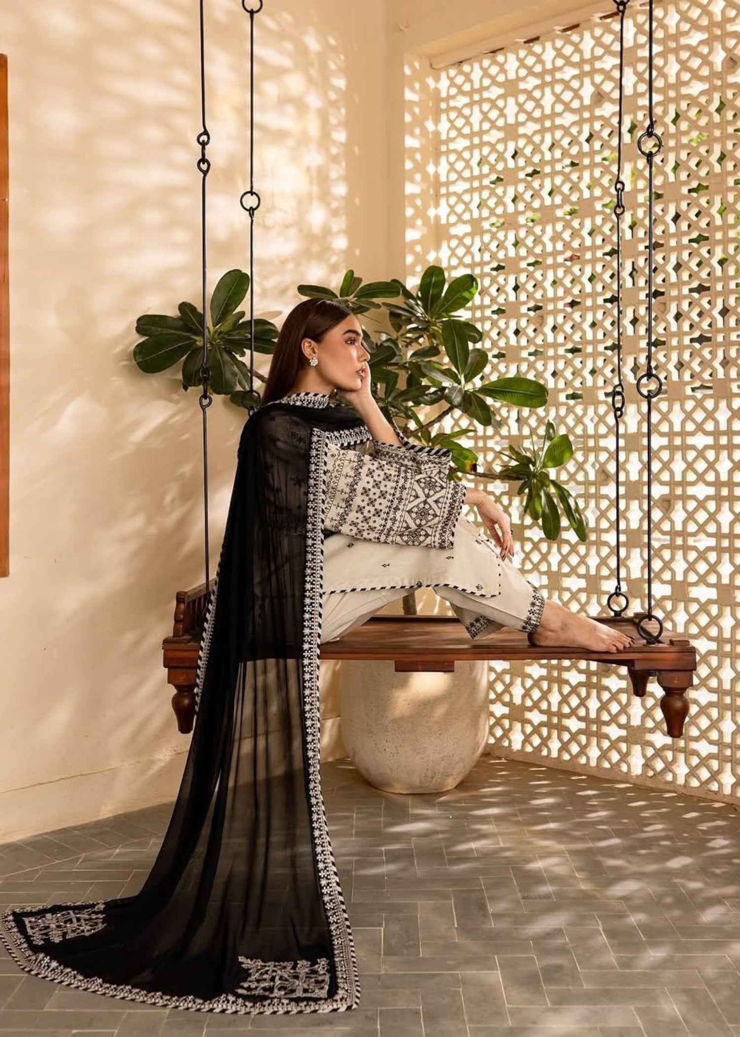 Libas Thread Arooj EMB Women 3pcs