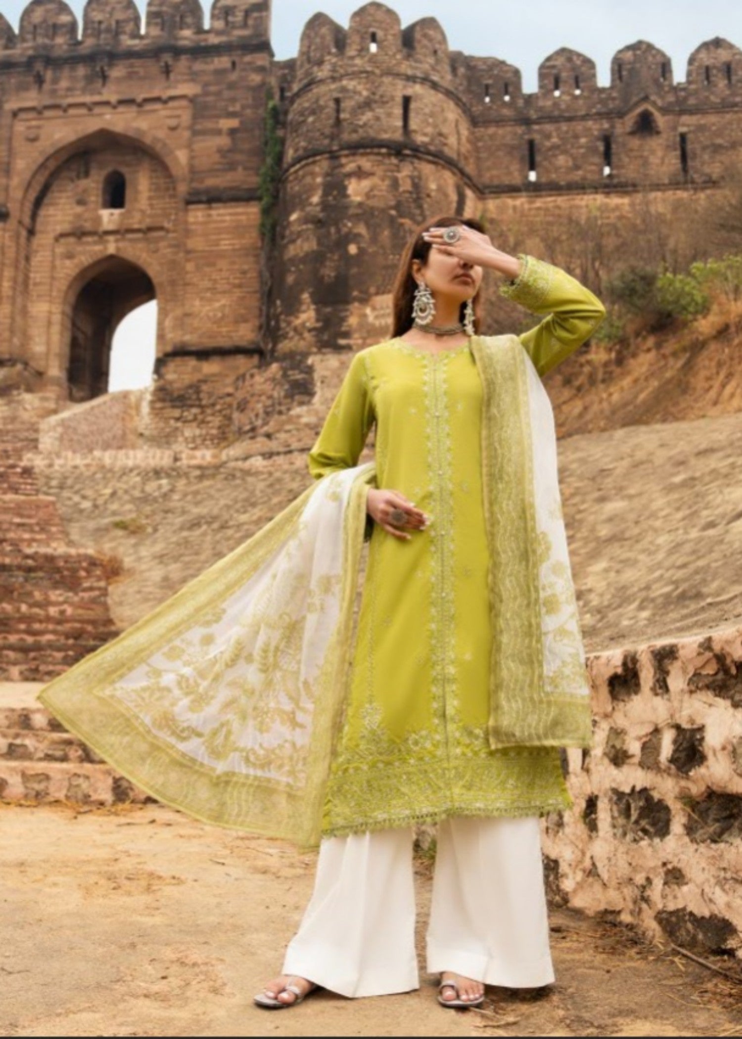 Casual Lite Cotton Emb Suit 10 Women 3pcs