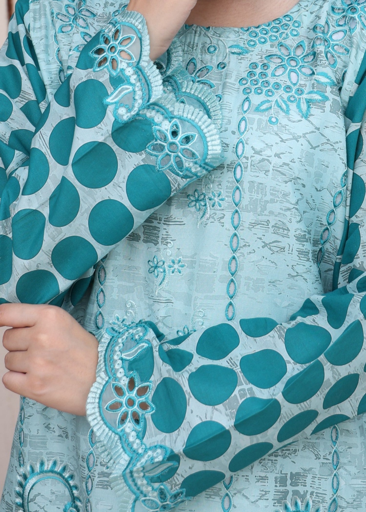 Mr Rai Attires ABBERA Embroidered Women 3pcs