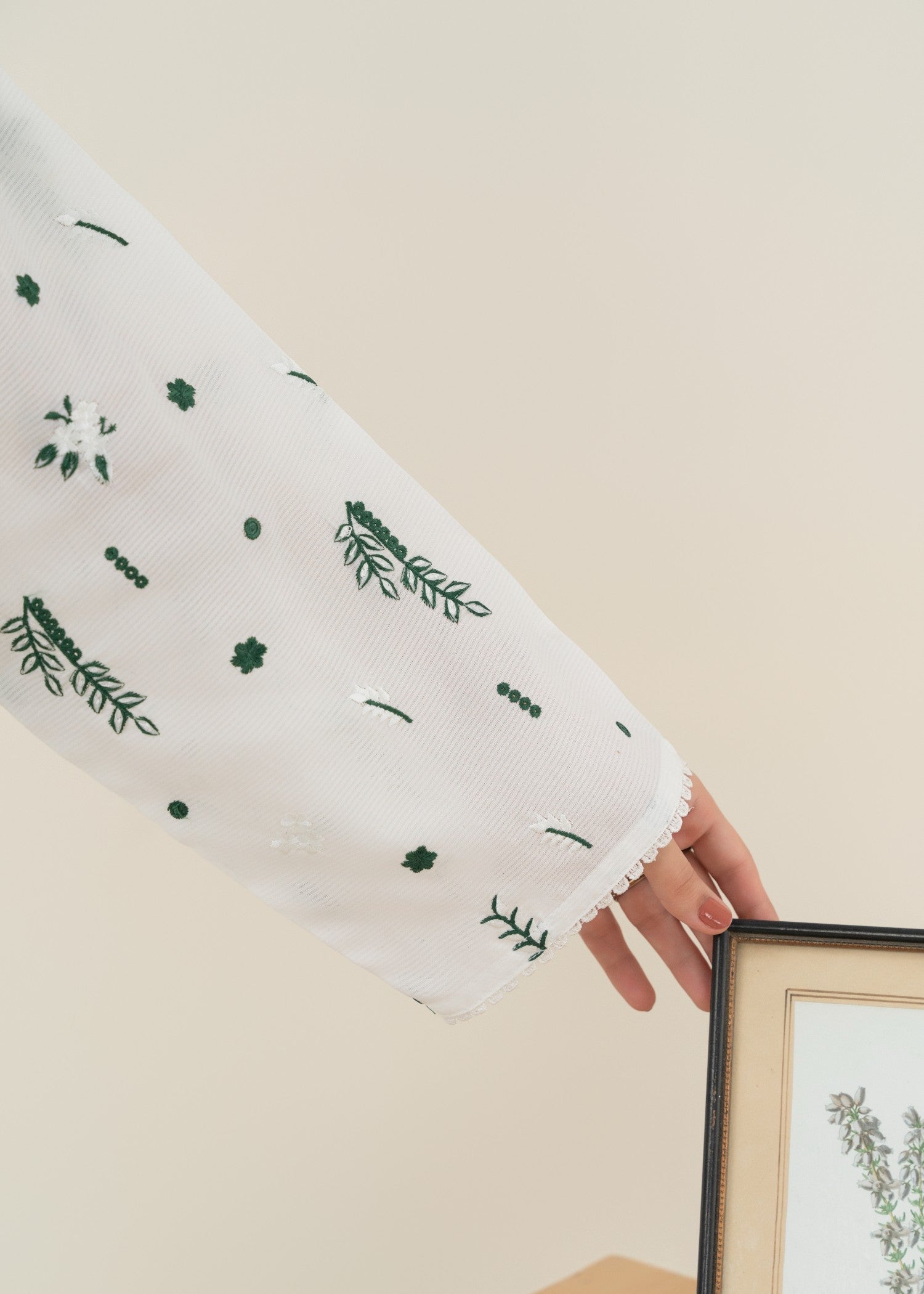 Stylish Collection DAINA EMBROIDERED Women 3pcs