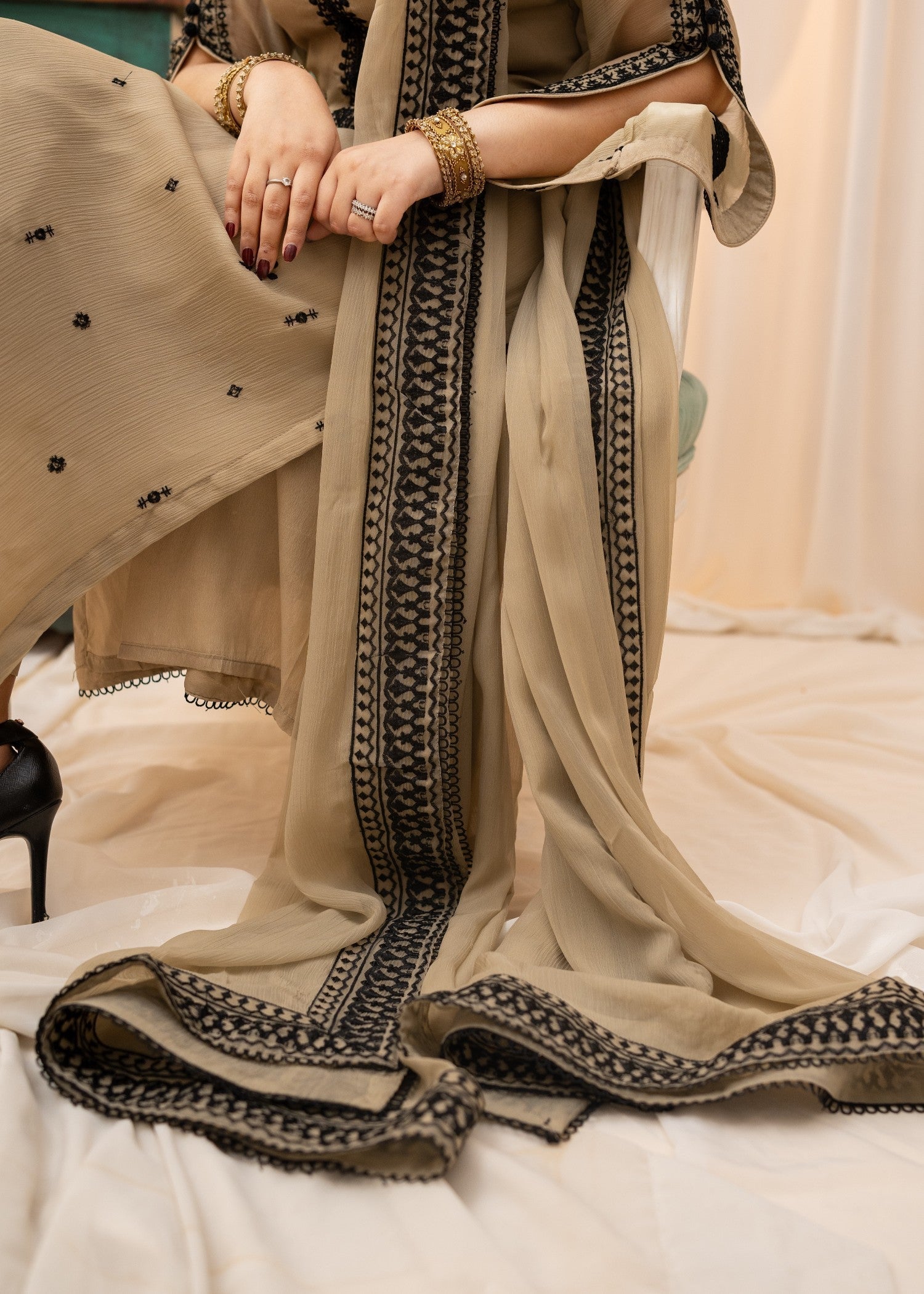 Alyssa BEIGE LADIES SUIT ALL302 Women 3pcs