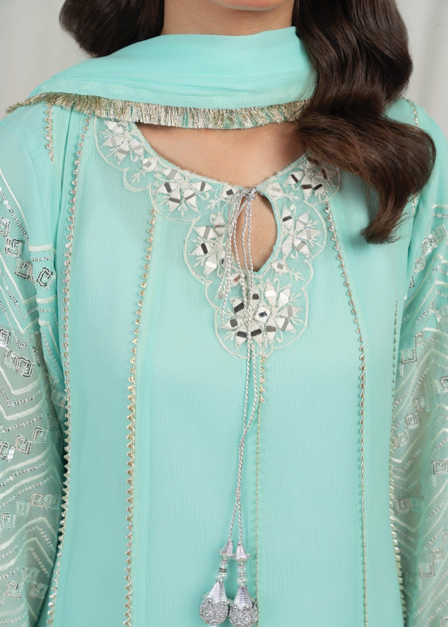 Fatima Noor’s Psd 37 2 Women 3pcs