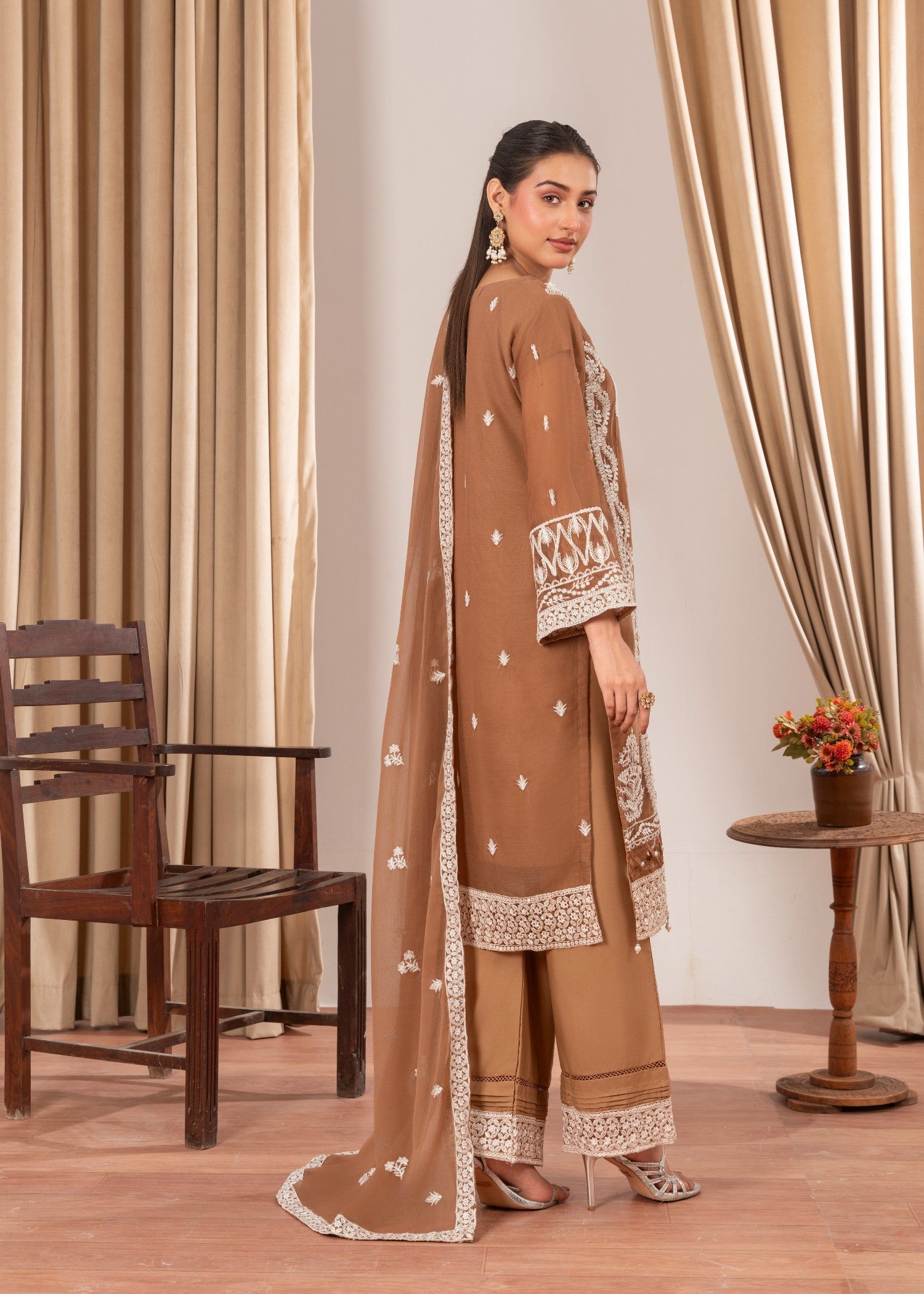Four Season Boutique MEERAL BROWN Women 3pcs