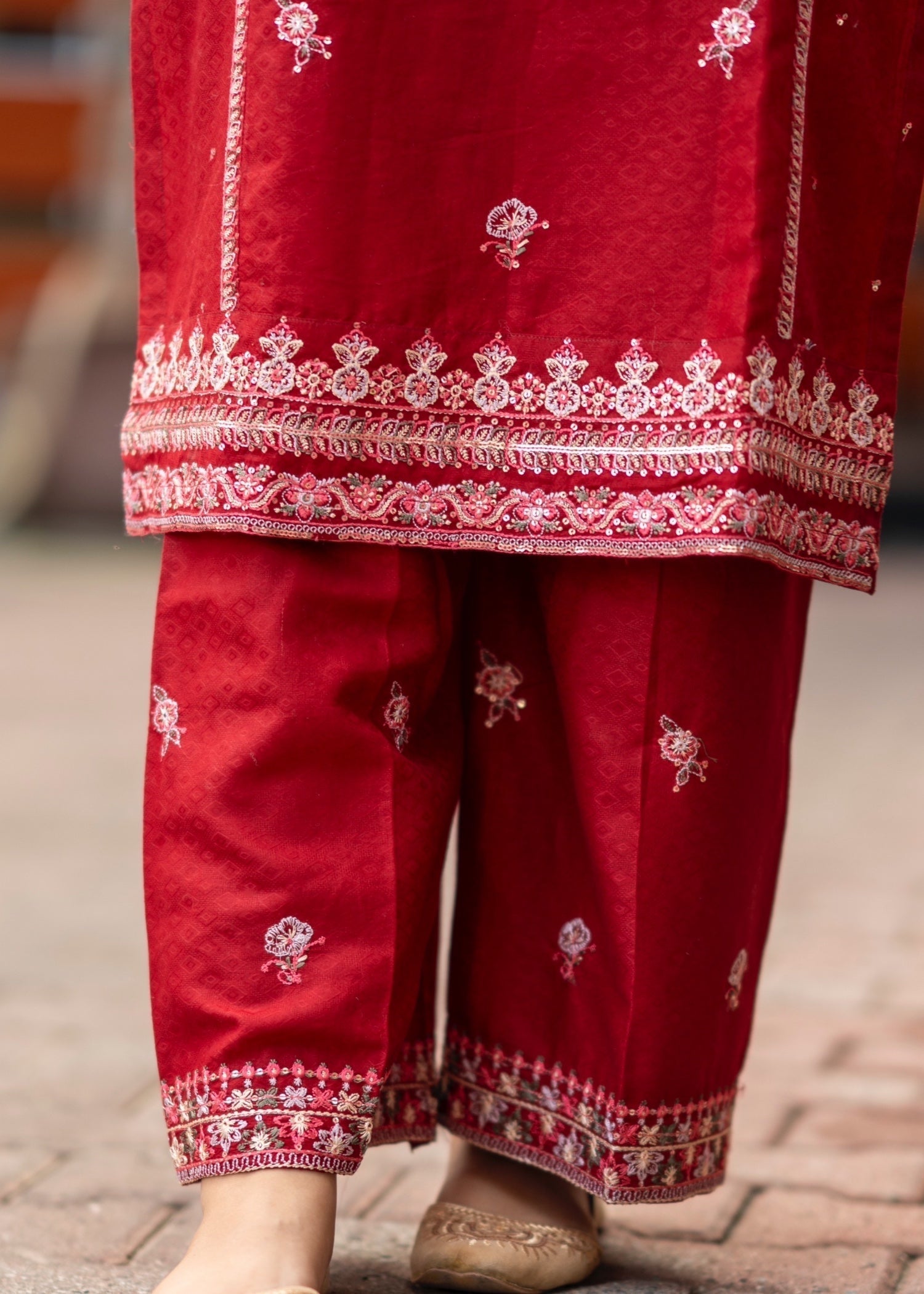 Ayesha B (mushk) Women 2pcs