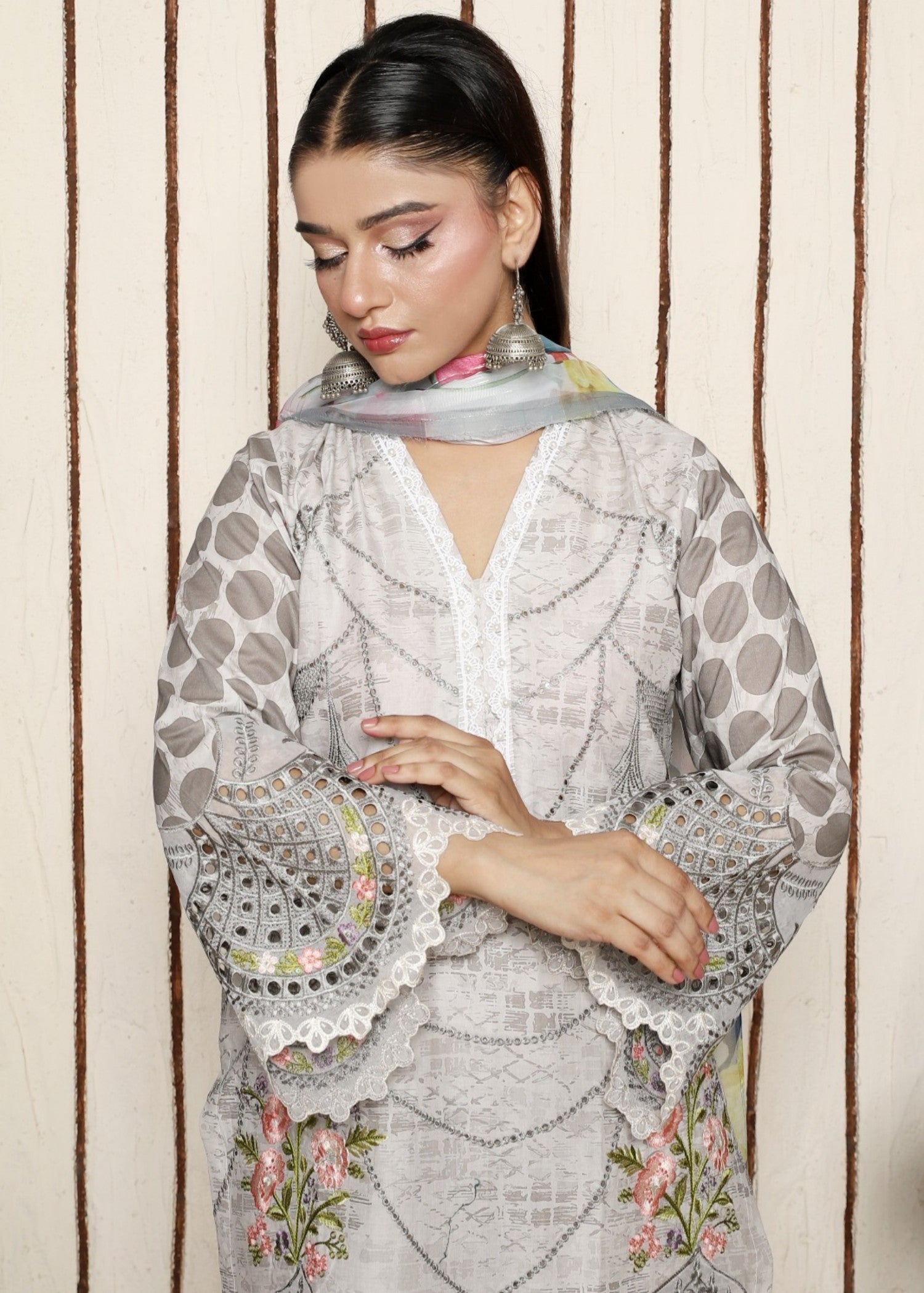 Mr Rai Attires Hiba Embroidered Women 3pcs