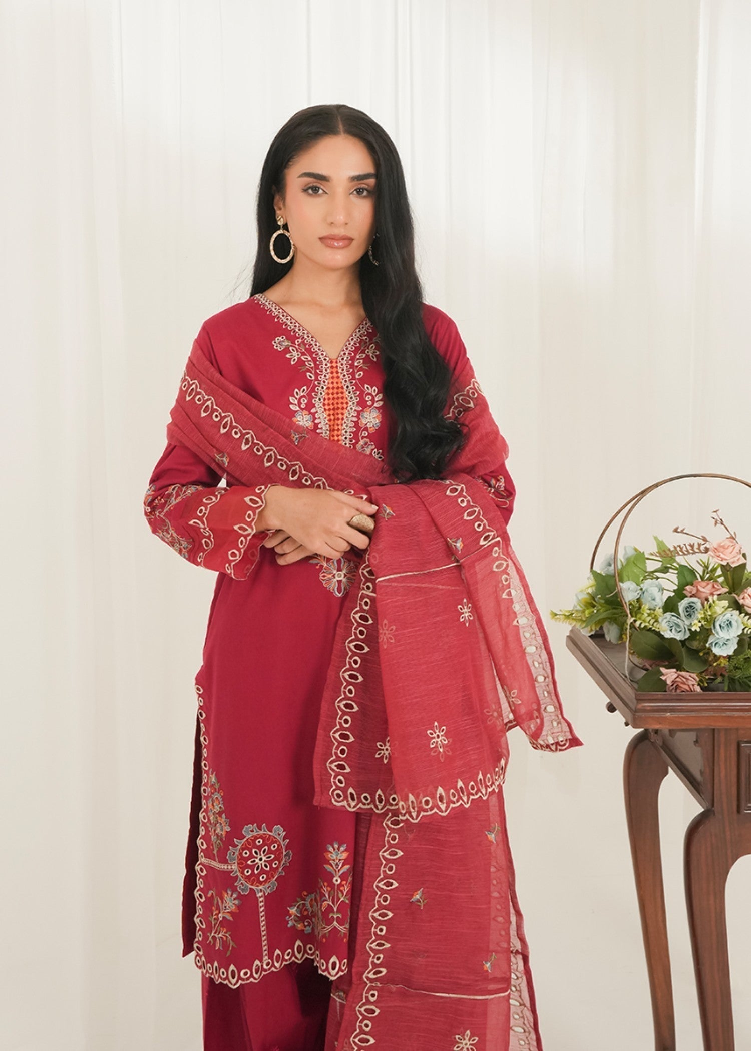 Kross Kulture Embroidered Lawn Suit With Farshi Shalwaar 01645 Women 3pcs