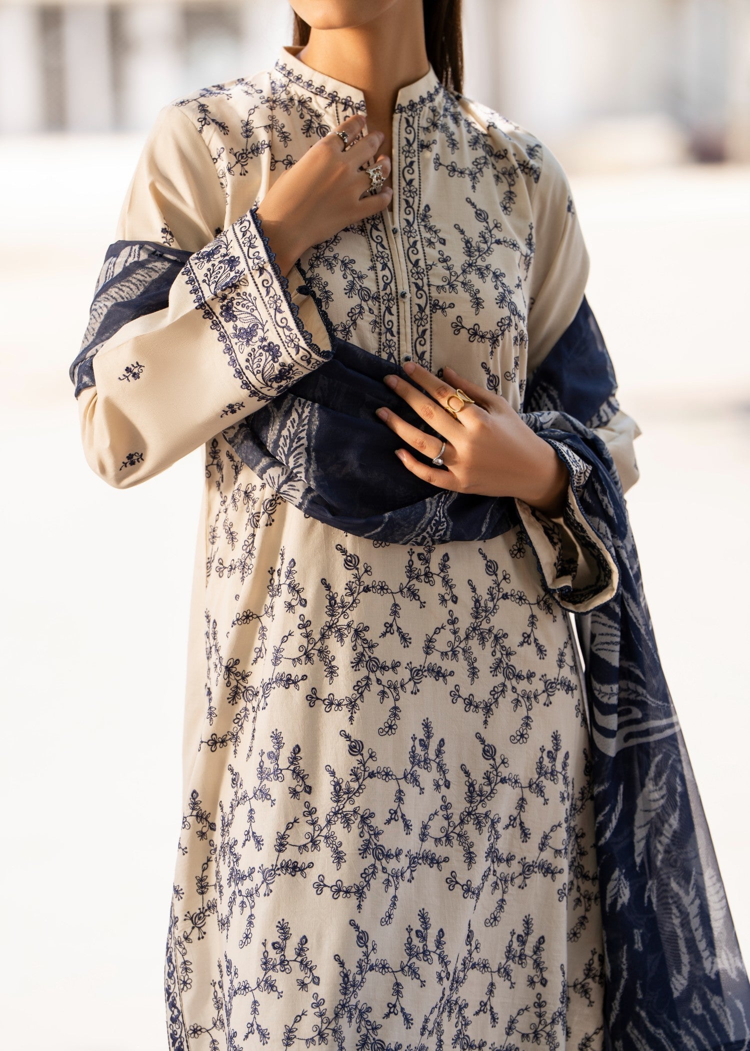 Casual Lite Cotton Emb Suit Beige 2 Women 3pcs