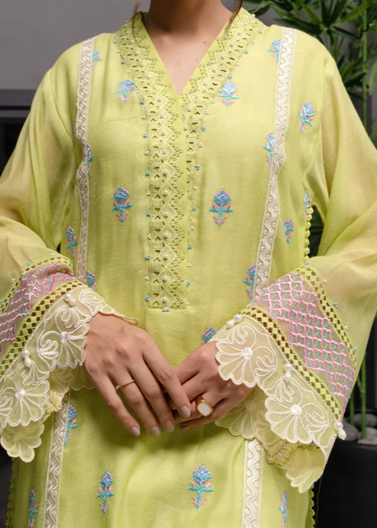 Gulabi Gota ISIK Women 3pcs