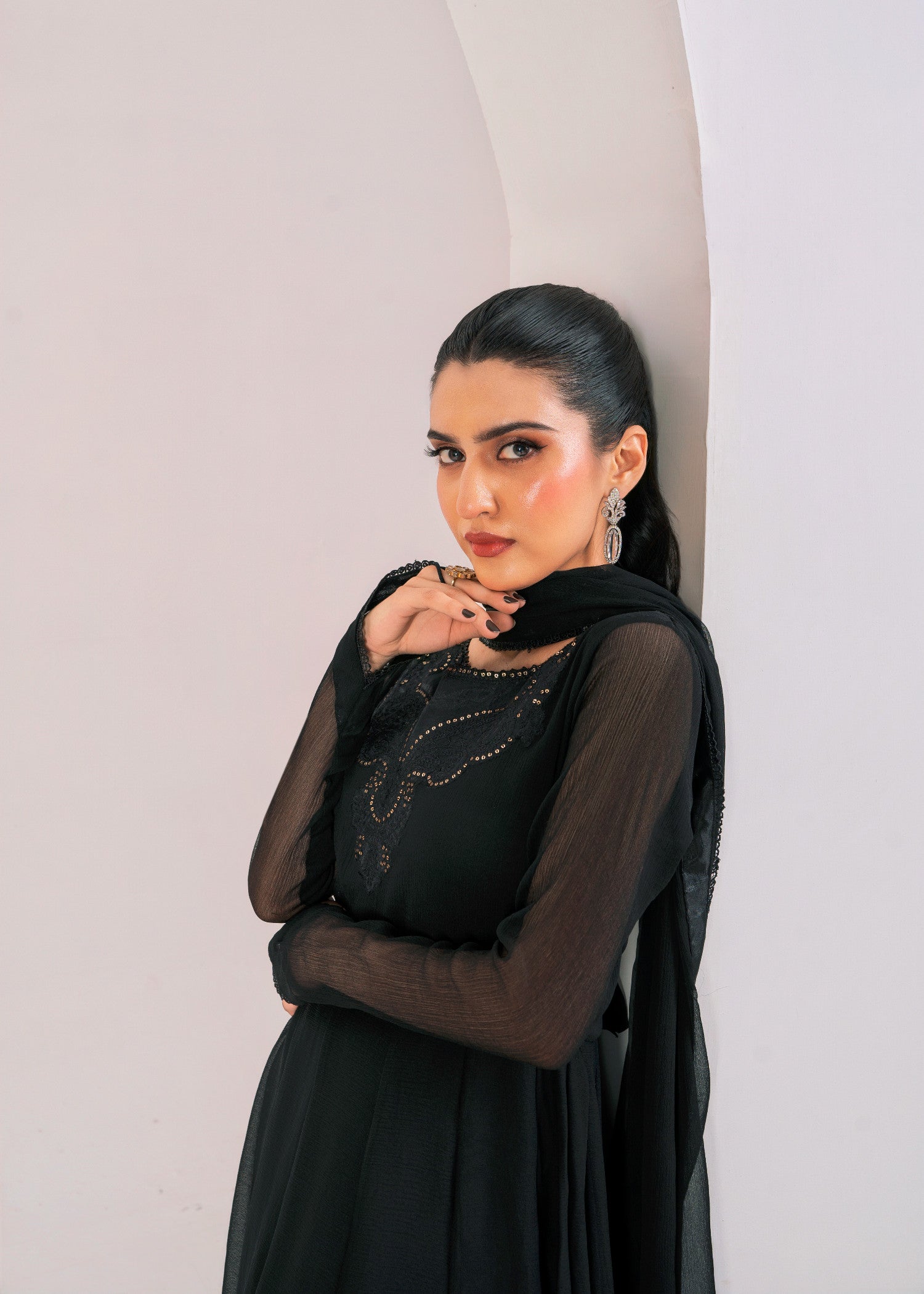 Eshals Wardrobe Black Pishwas Women 2pcs