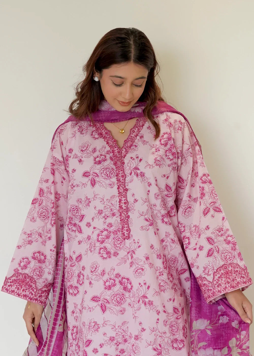 Rashid Textile Stitched LAWN 543 Women 3pcs