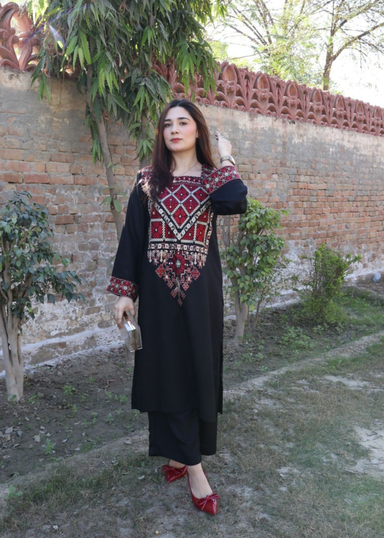 Tiraz Sang e Mah Women 2pcs