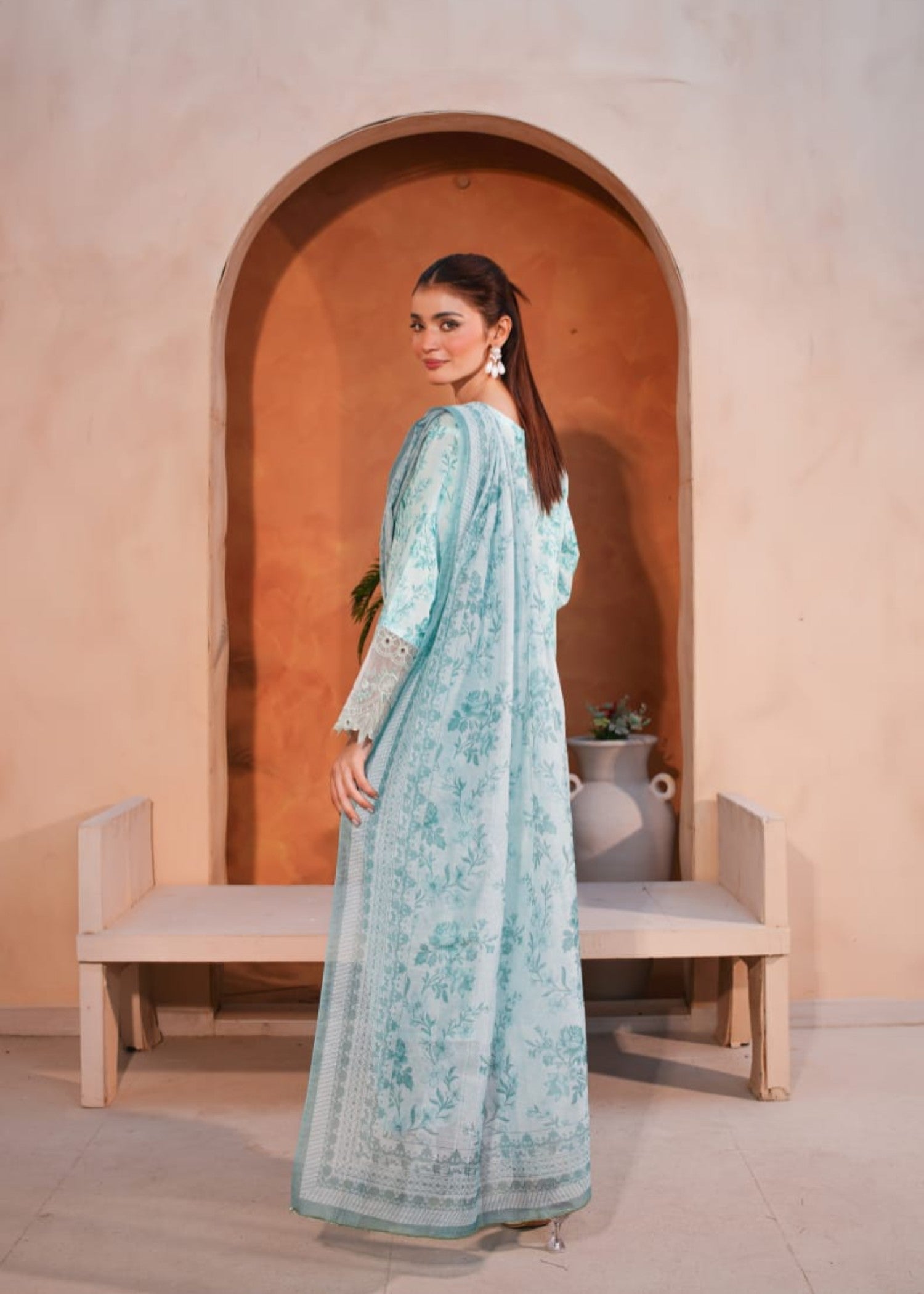 Shehroz Fashion PHOOLON KI ROSHNI LAWN EMBROIDERY SUIT Women 3pcs