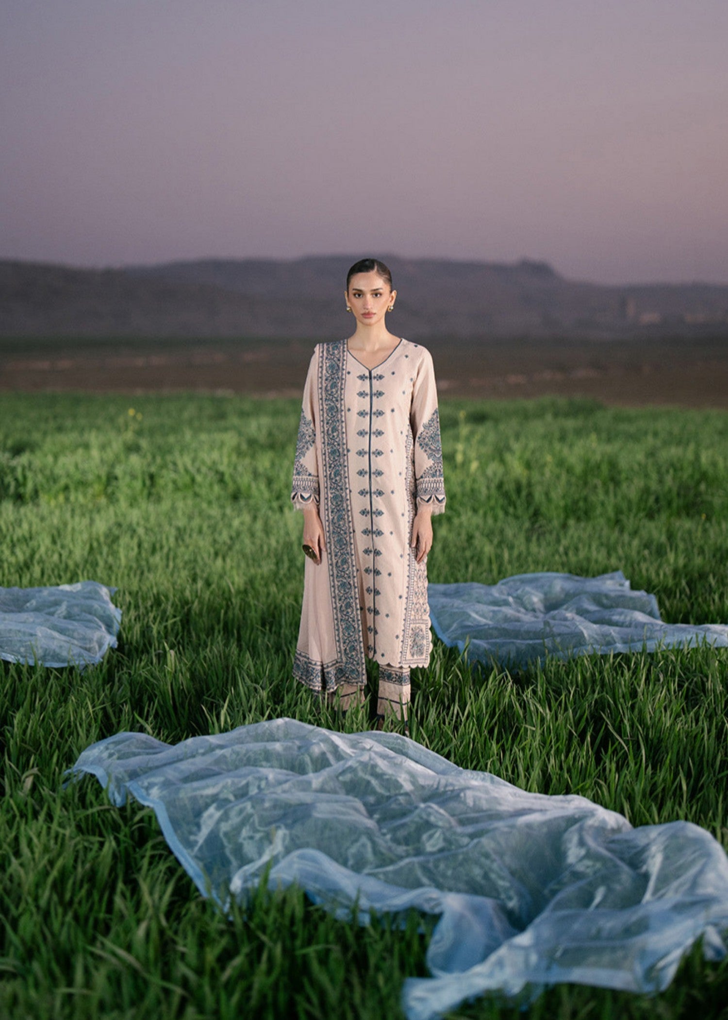 Musaif Zaib () Women 3pcs