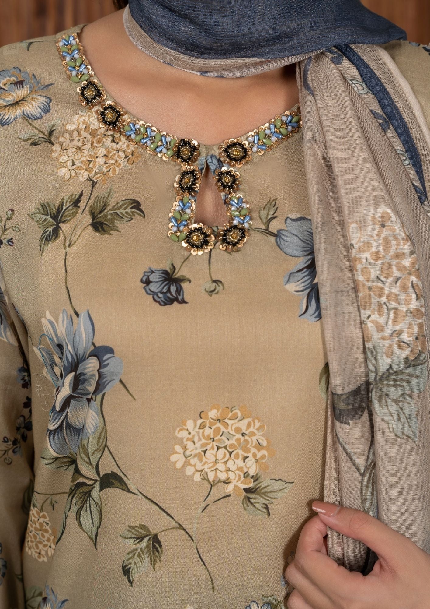 Alfatah Pret Printed Lawn with Embroidery RANAAI S25 0010 Women 3pcs