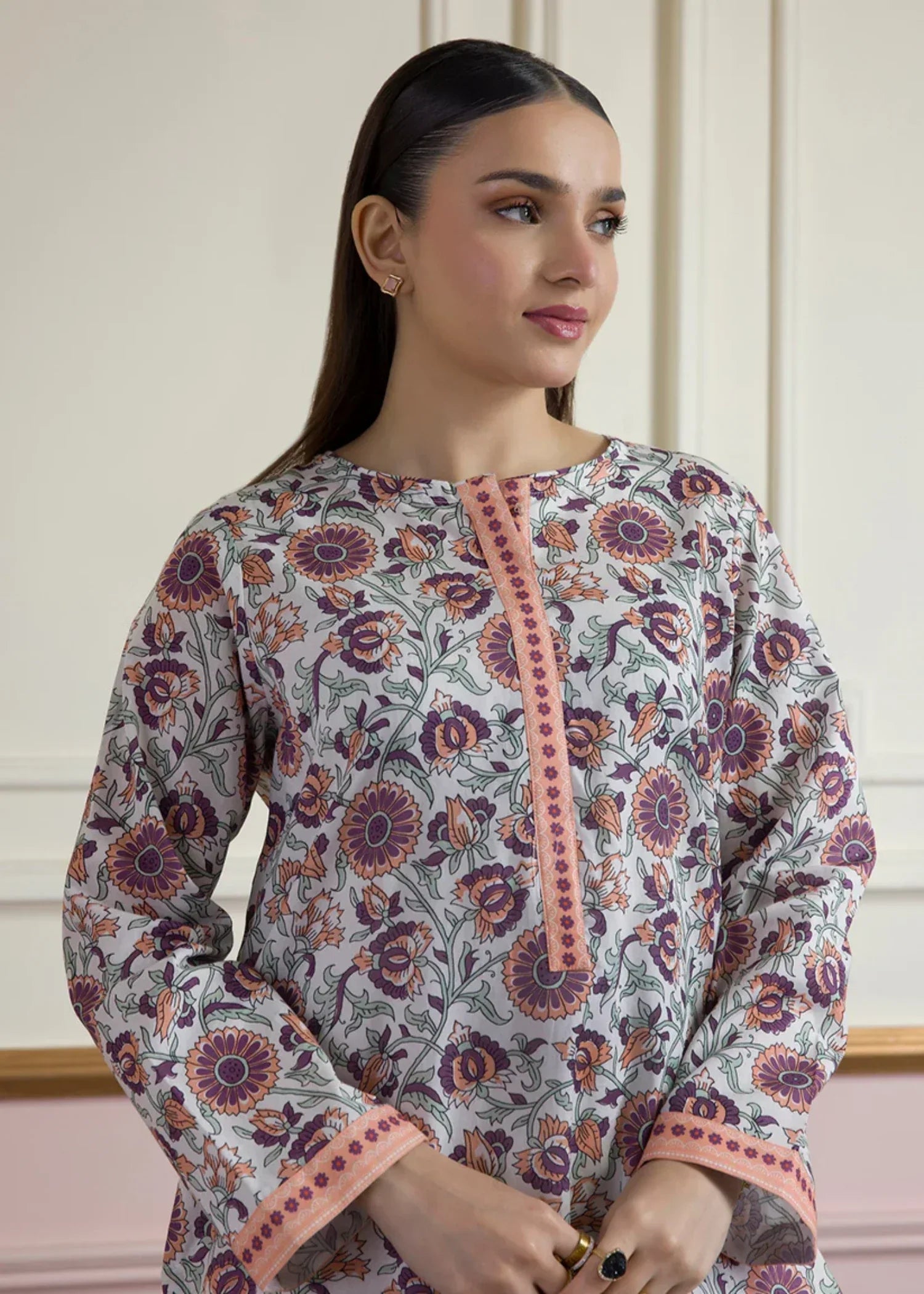 Zellbury WPC2512604 White Women 1pcs