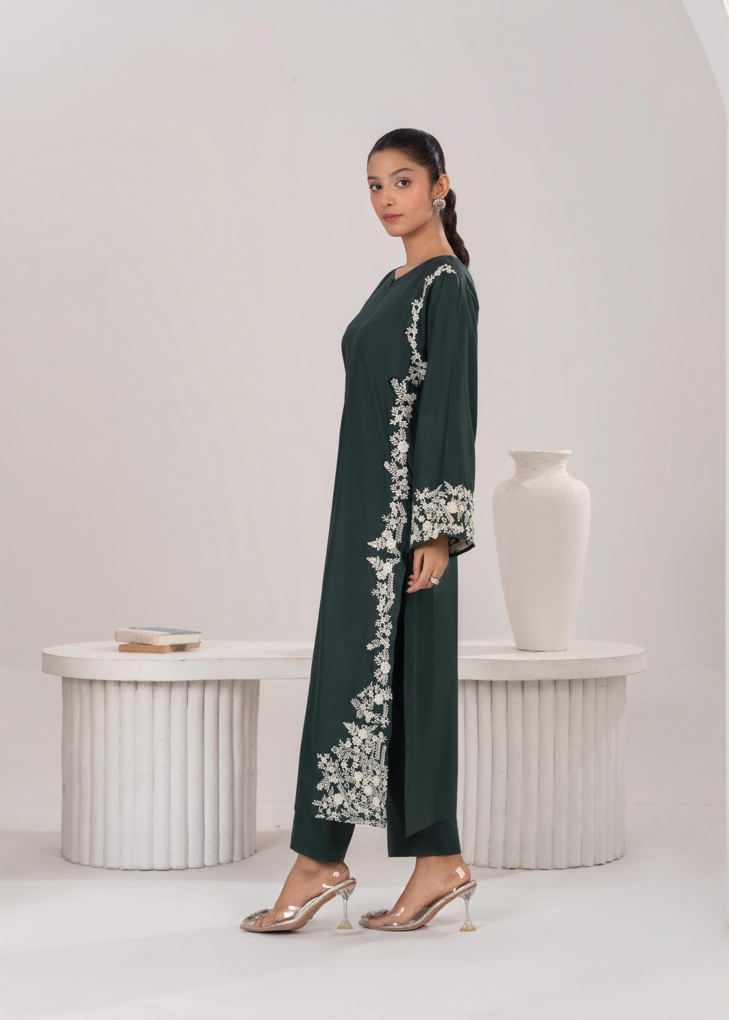 Stylish Collection MARGARITA EMBROIDERED Women 2pcs