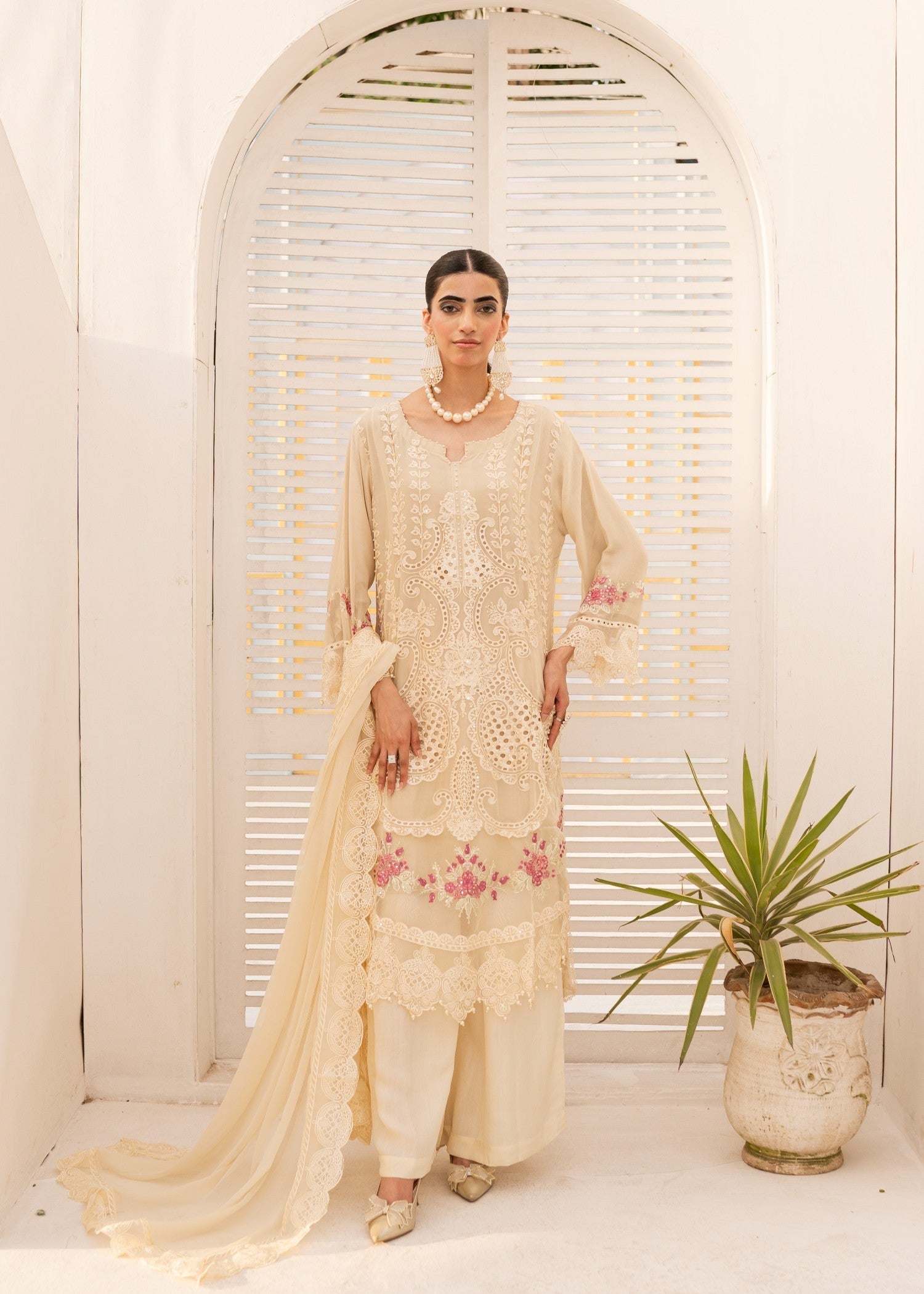 Pehnawa By Bin Akram’s Ivory Luxe | Chiffon Women 3pcs