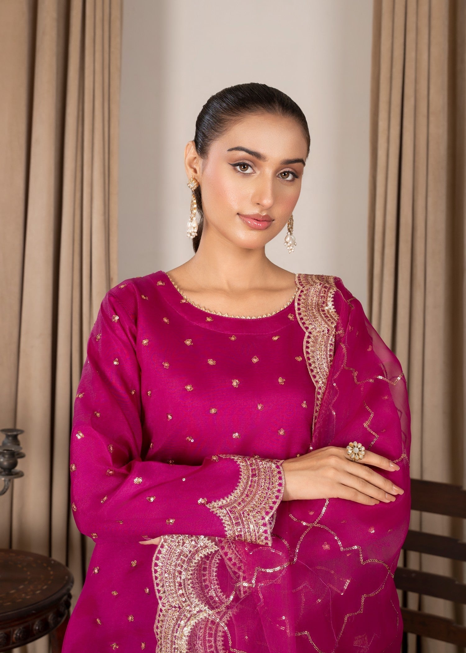 Avira Pret Zarminay Women 3pcs