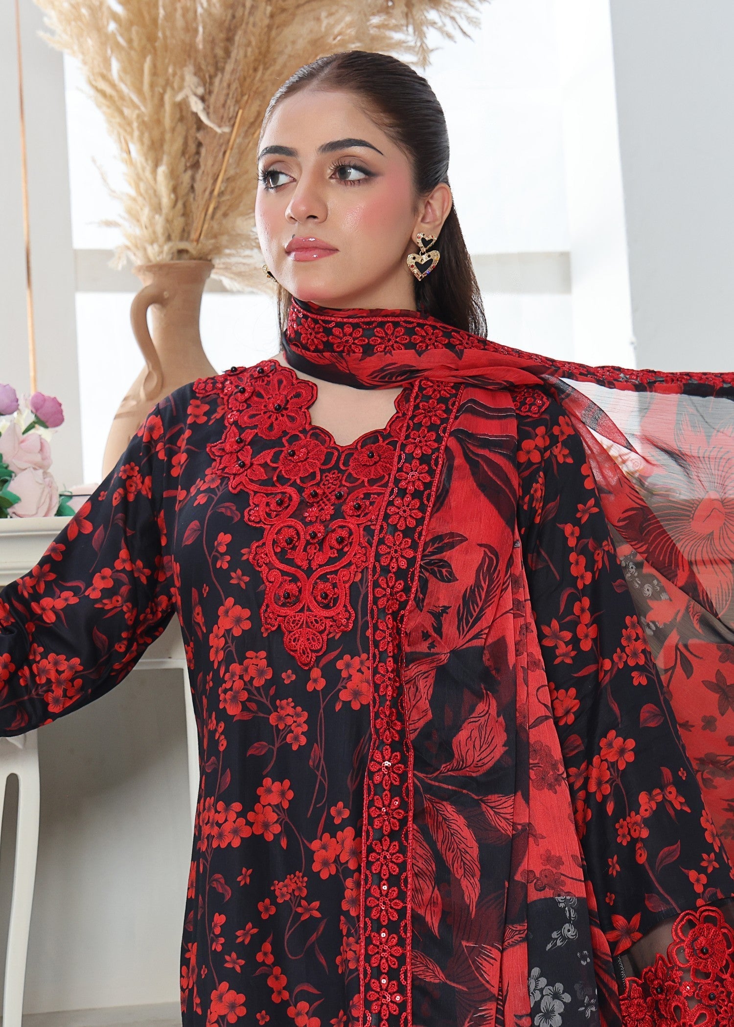 Polawn PD LAWN 25 440 | PRET LAWN COLLECTION Women 3pcs