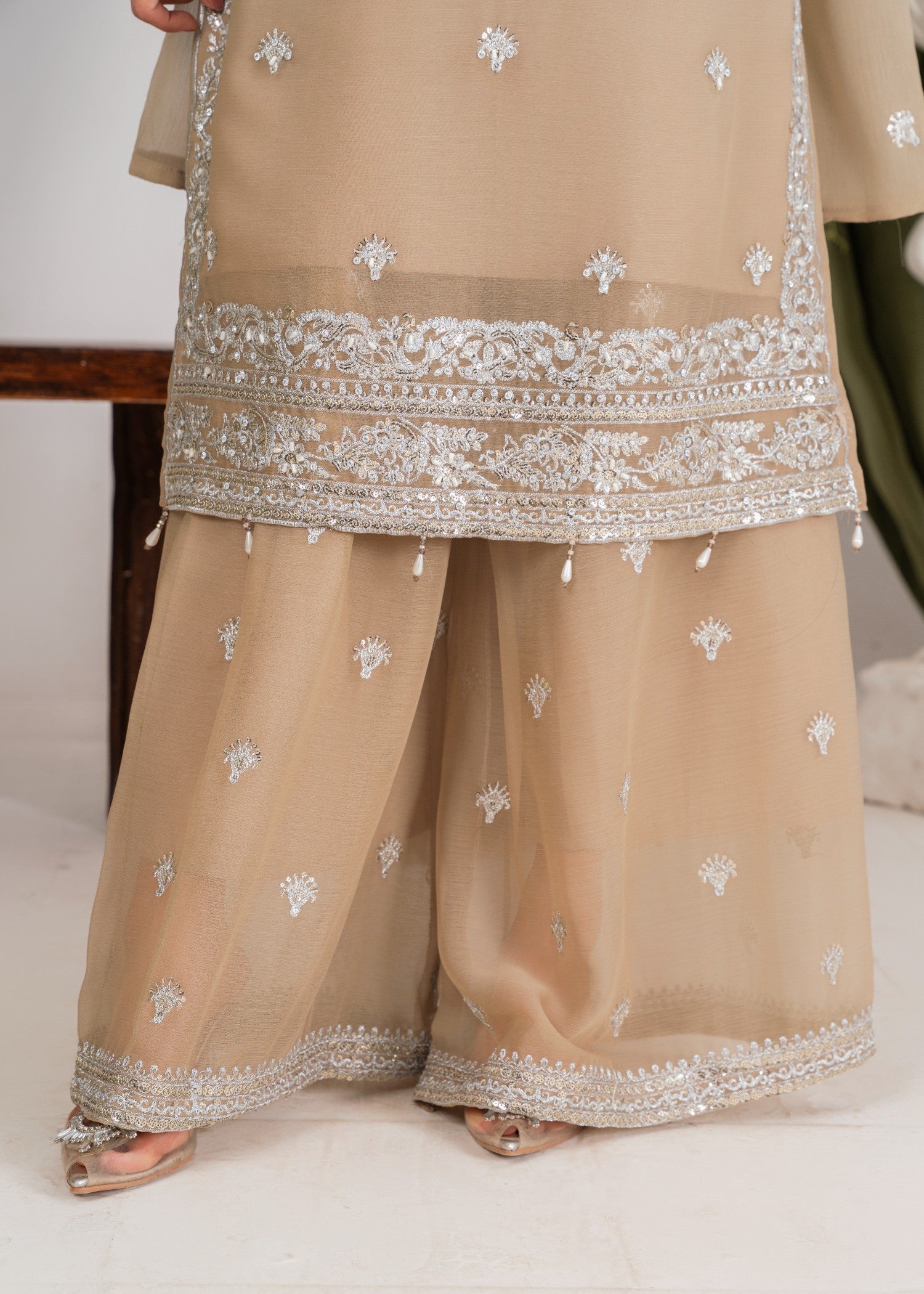 Four Season Boutique MEHERBAAN TAN BROWN Women 3pcs