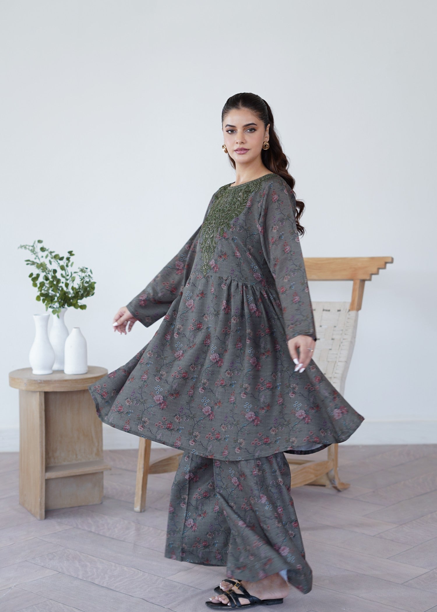 Mohagni GM 09 STITCHED Women 2pcs