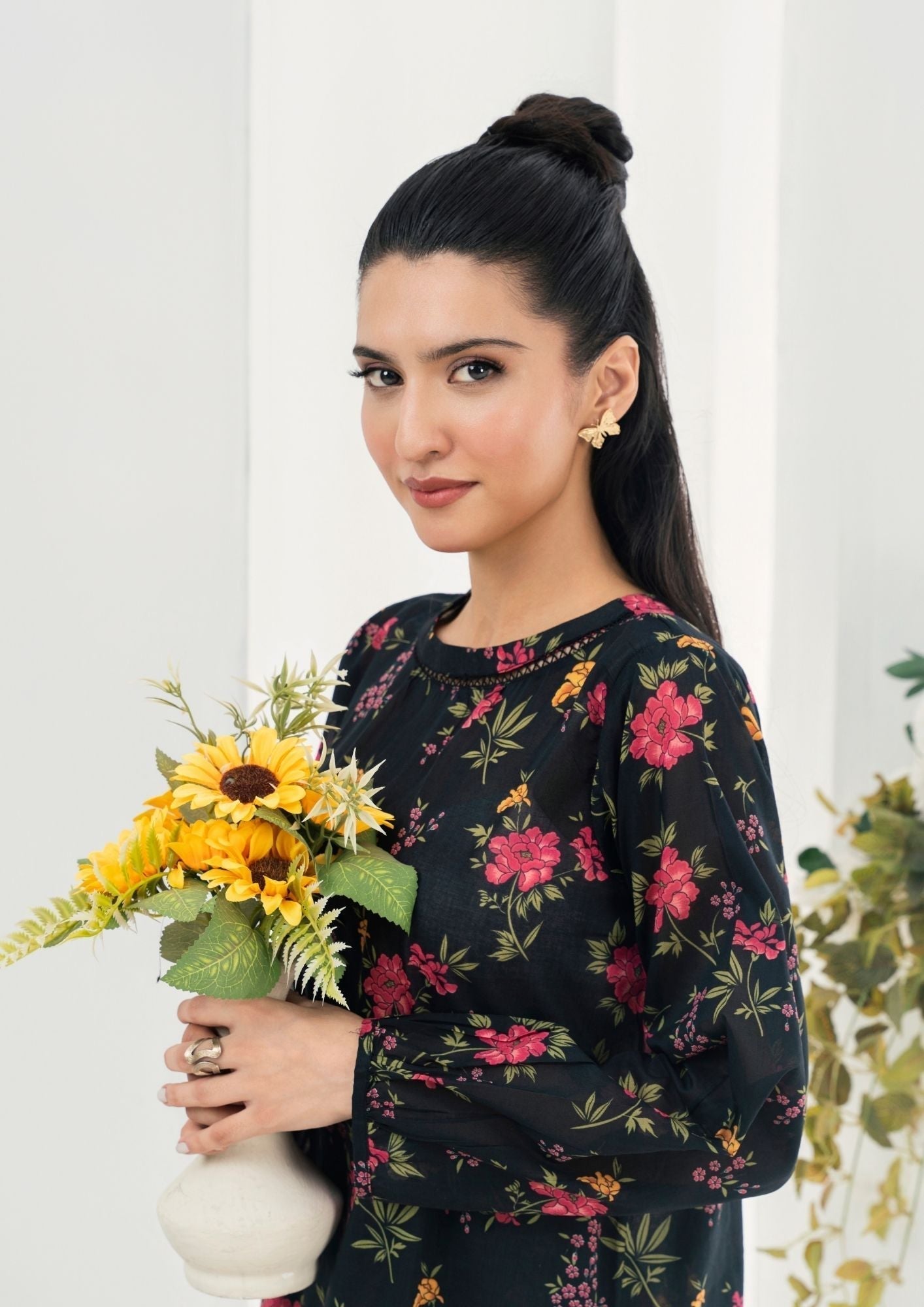 Alfatah Pret Printed Lawn with Embroidery GULZAAR S25 0010 Women 2pcs