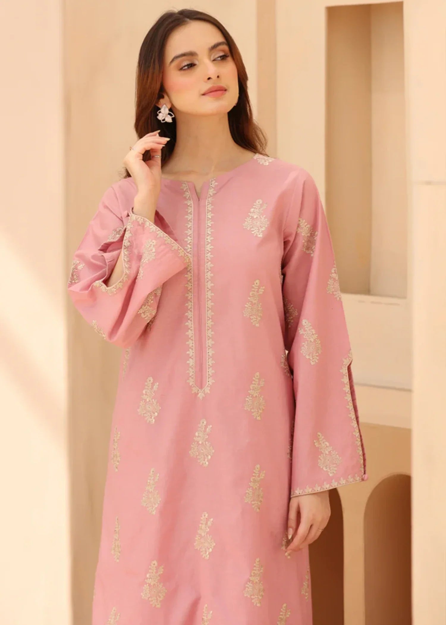 Sabahaats Embroidered Pink Lawn Suit Women 2pcs